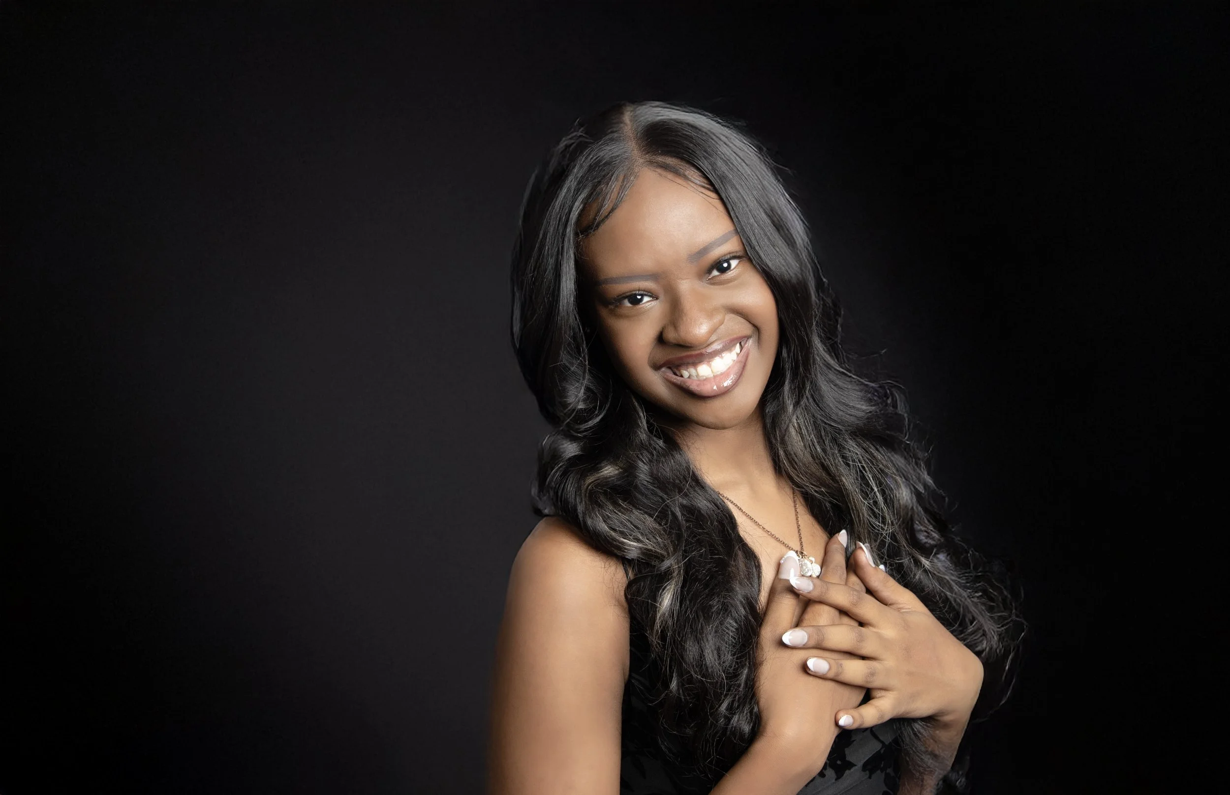 Veronyka daughter of photographer Patricia Johnson who passed away after a 15 month battle with Renal Medullary Carcinoma.