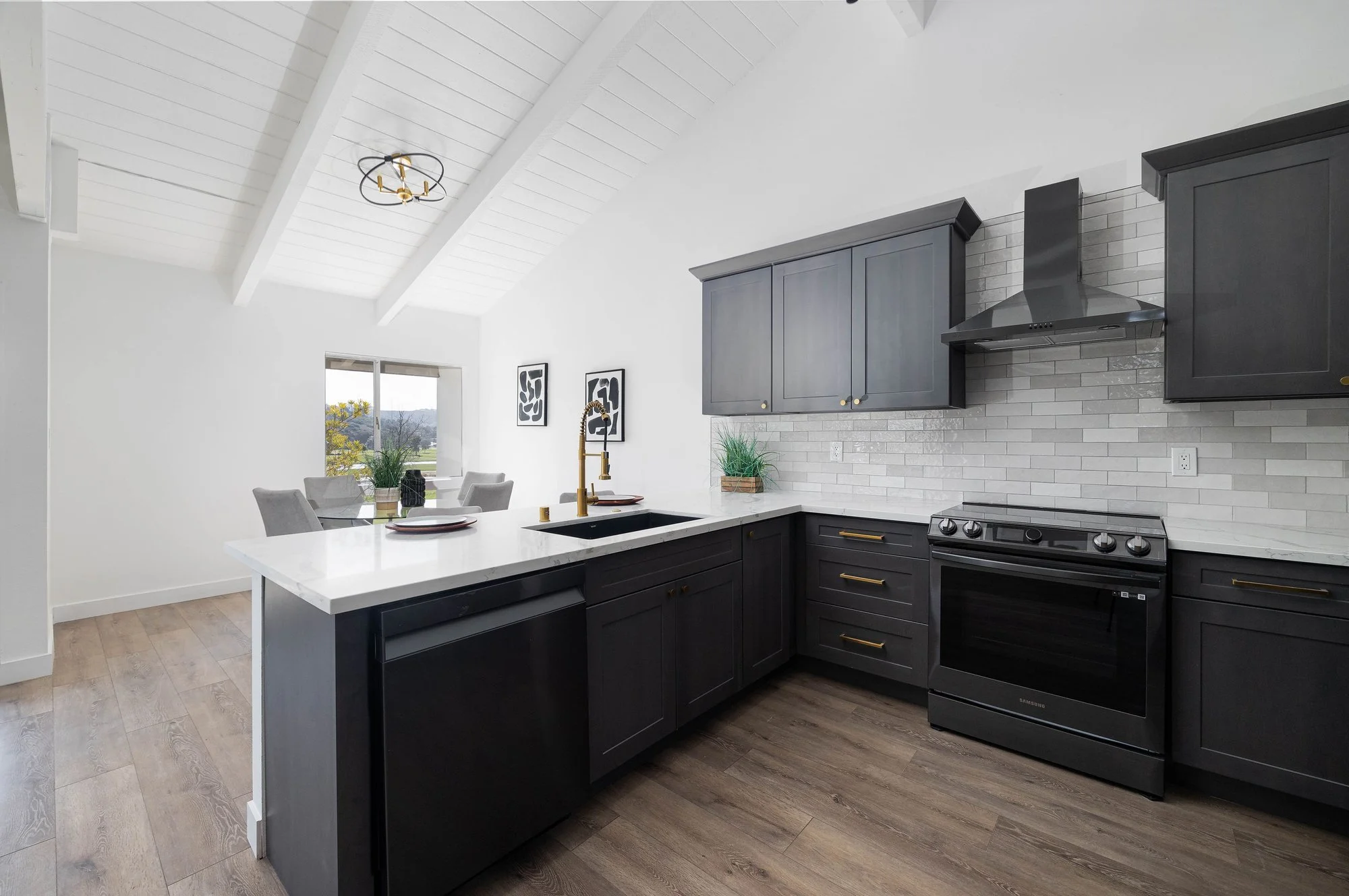 Carlsbad townhome kitchen