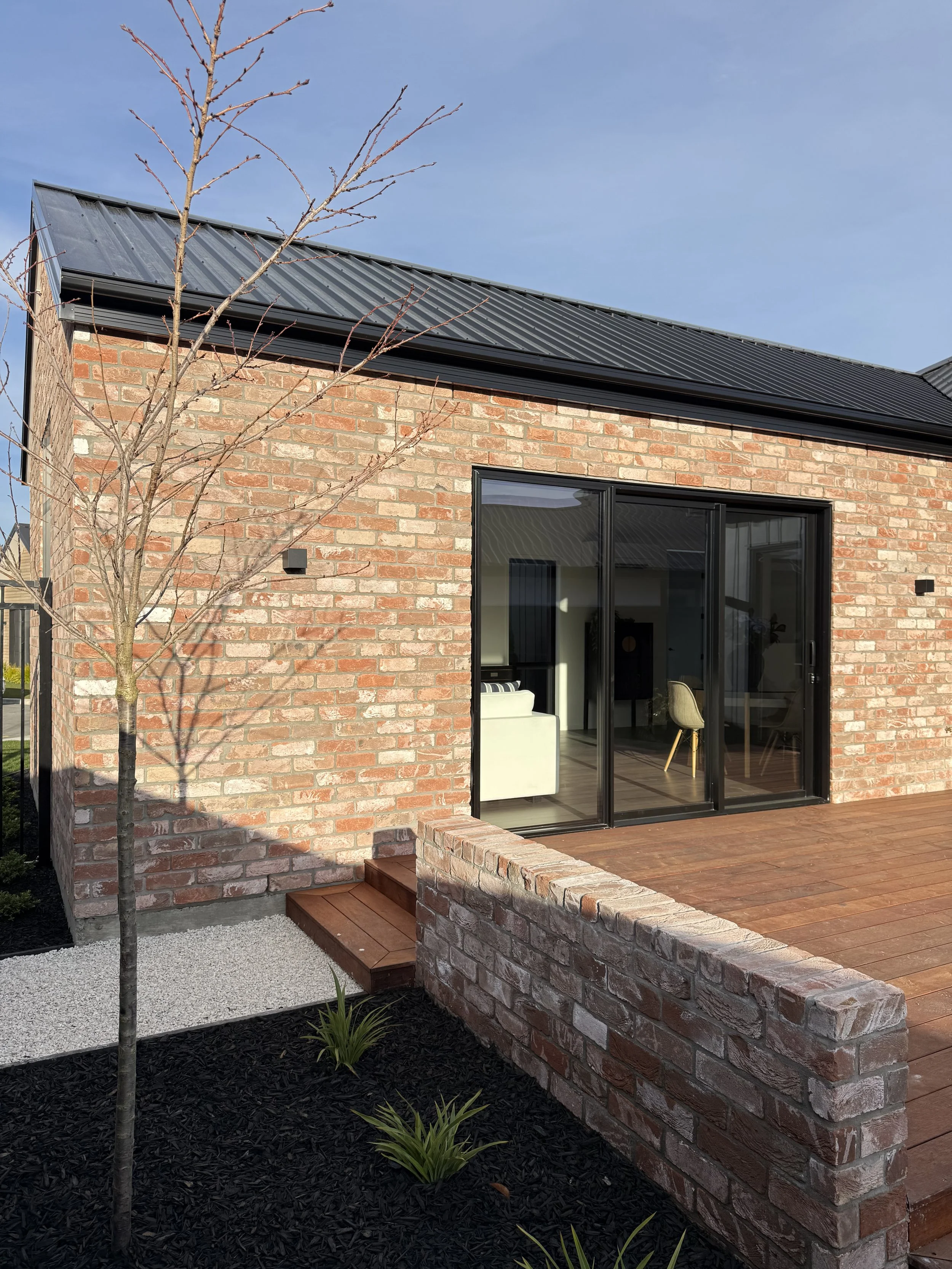 Rustic red brick home completed by Nijssen Bricklaying