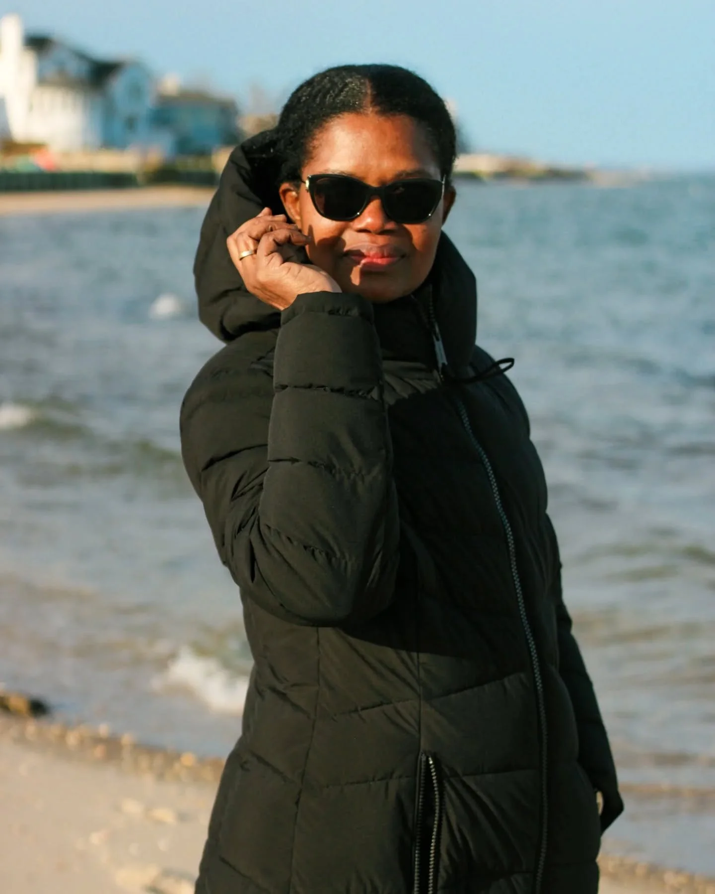 Took some pictures of my favorite model the other day by the water🌊 I&rsquo;m so excited for the warmer weather, but we definitely still needed our coats that day! 🫠

#luckytolivehere #portraitphotography #photography #eastendlongisland #longisland