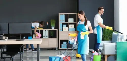 At Smile Cleaning M&J, we understand that a clean and well‑maintained office is essential for productivity, professionalism, and the overall wellbeing of your team.
Our trained staff works with precision, consistency, and a strong sense