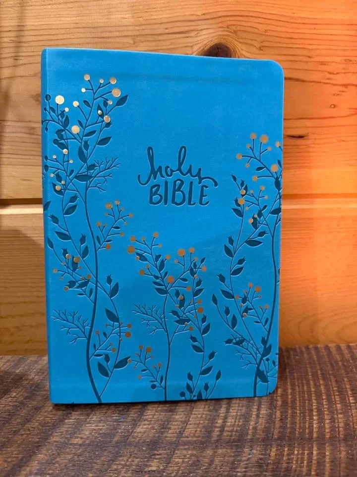NKJV giant print Holy Bible Aqua Leathersoft