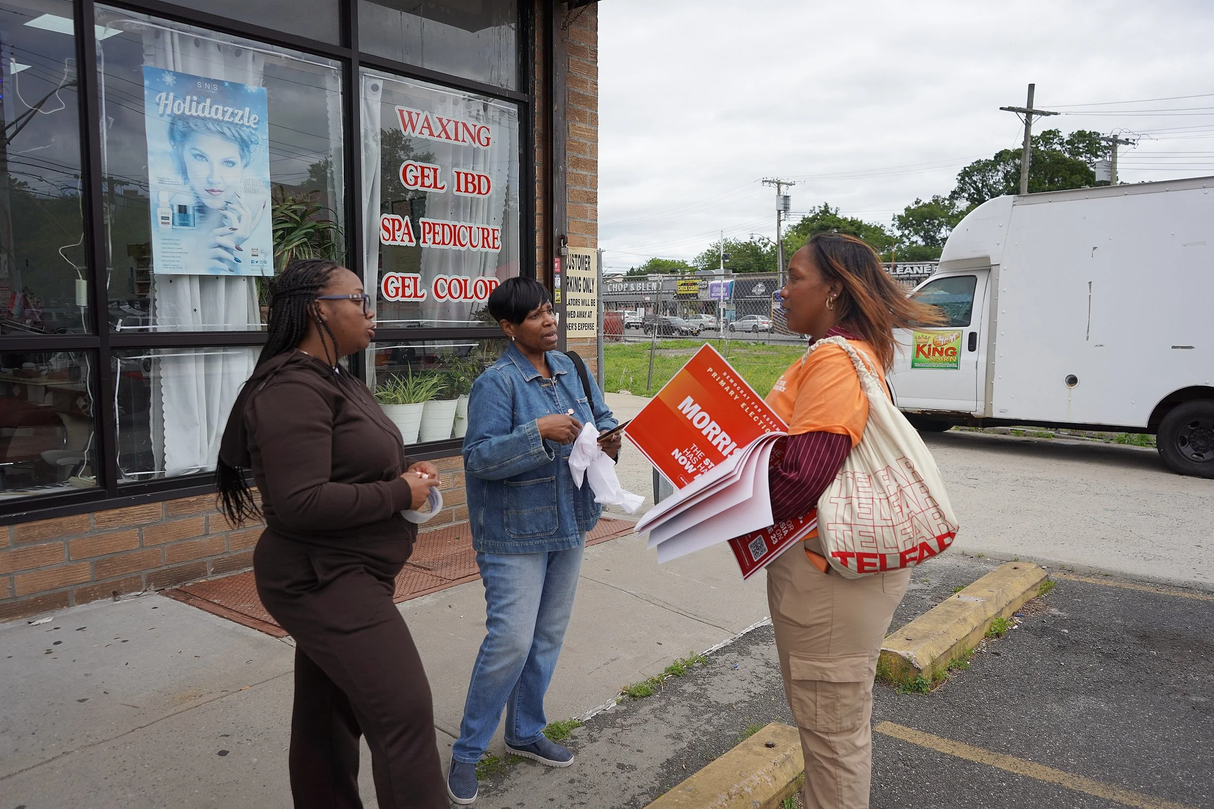 This past weekend, Team Morrison hit the streets for a powerful Day of Action across Southeast Queens. Rain, sun, wind, or shine, our volunteers are showing up to talk with neighbors, listen to concerns, and build momentum for a campaign rooted in co