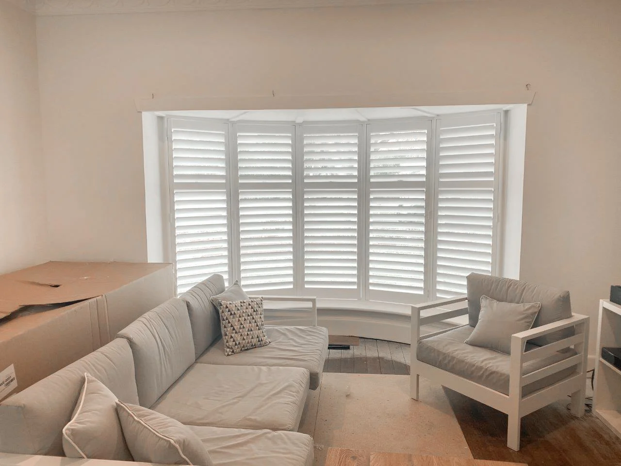 Nicholls-Interiors-Plantation-Shutters-05.jpg