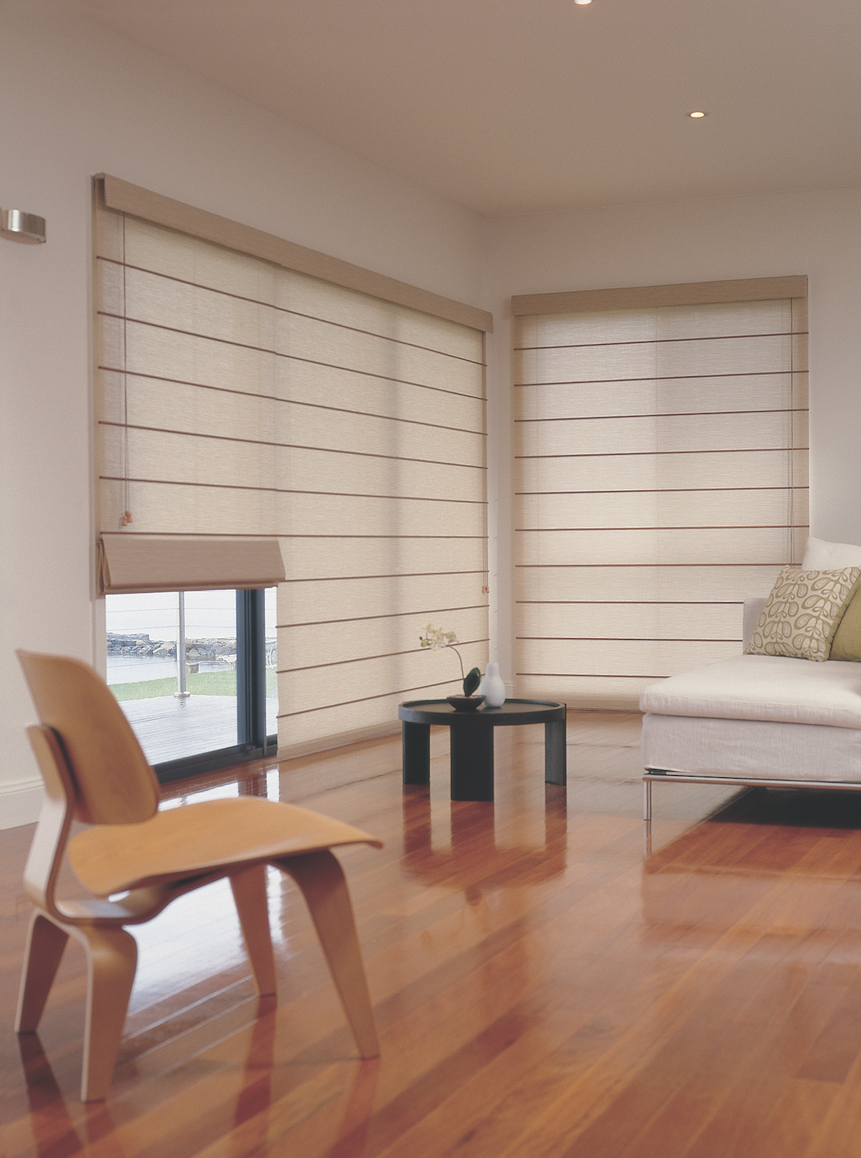 Nicholls Interiors Roman Blinds 2.png