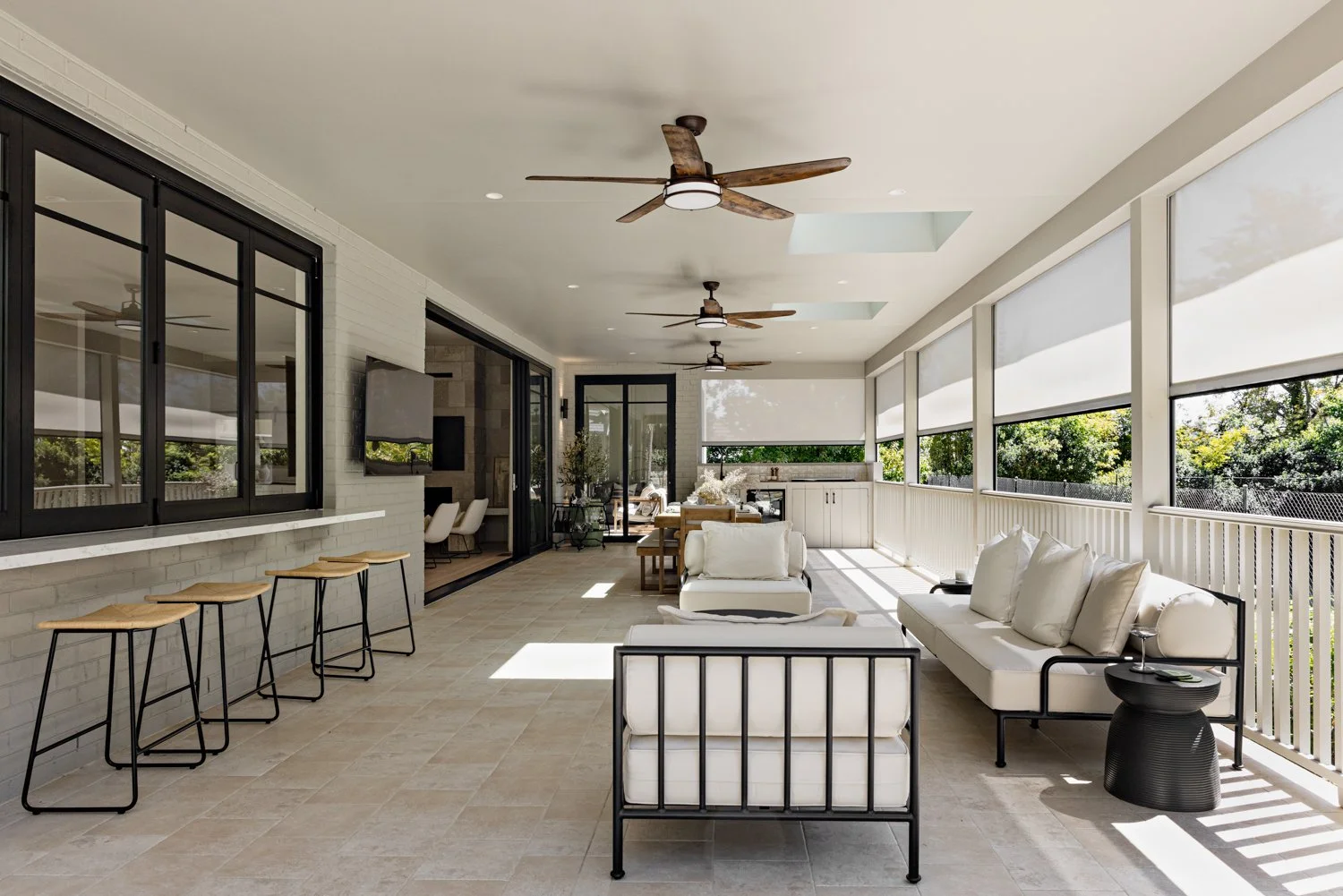 Nicholls Interiors - Magnatrack Awnings-06.jpg