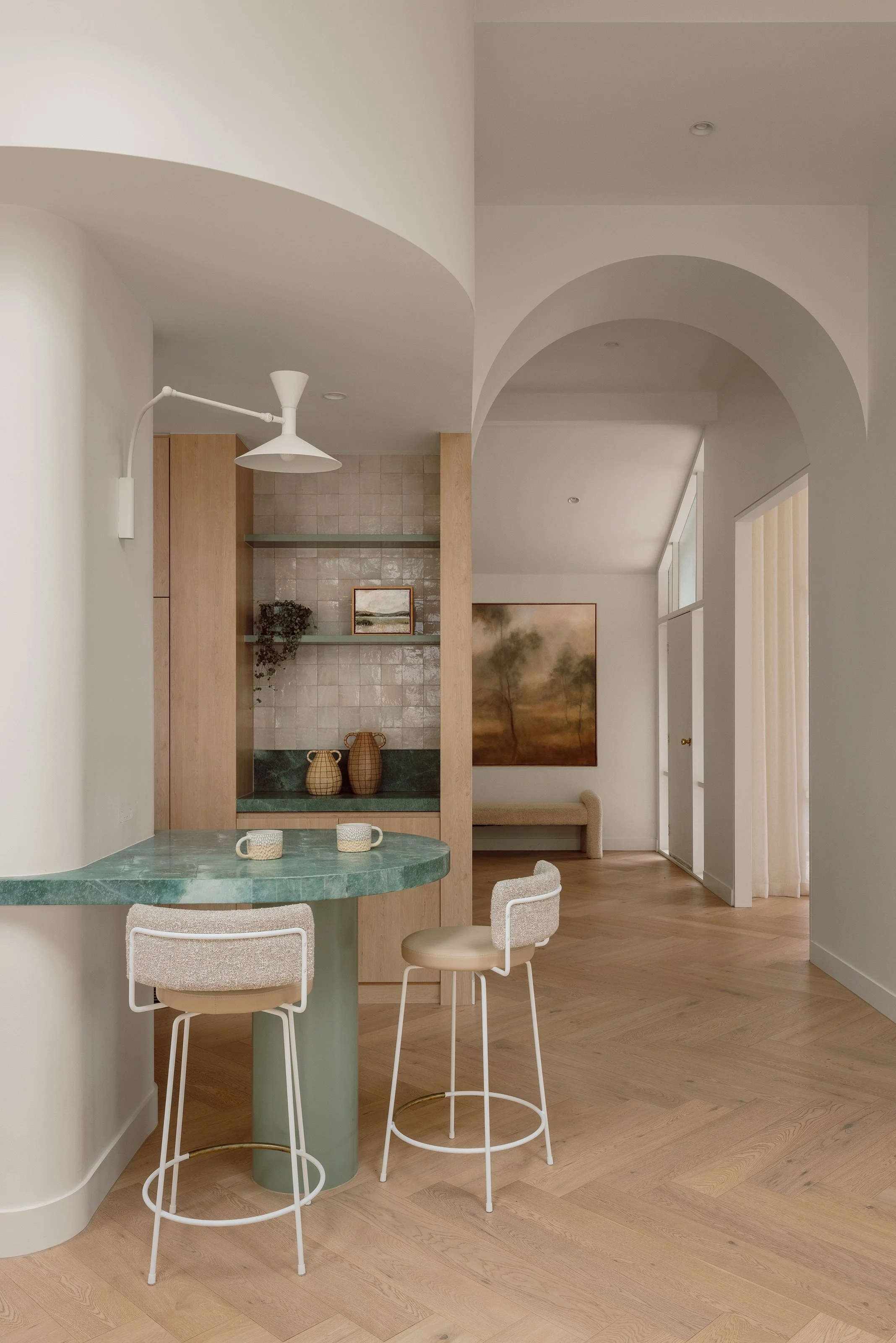 Hampton Bayside Home  Nicholls Interiors x Studio Esar
