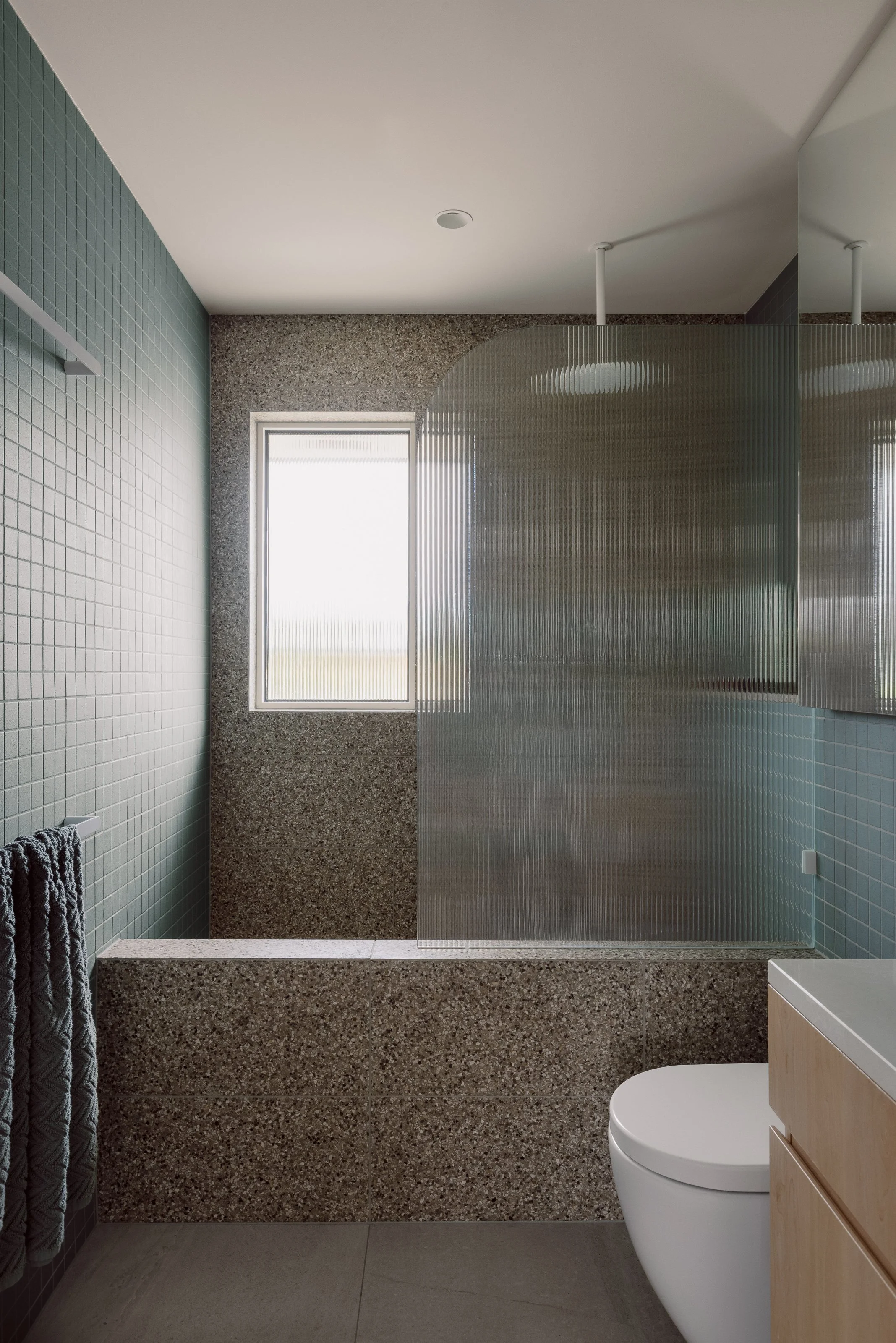 Hampton Bayside Home  Nicholls Interiors x Studio Esar
