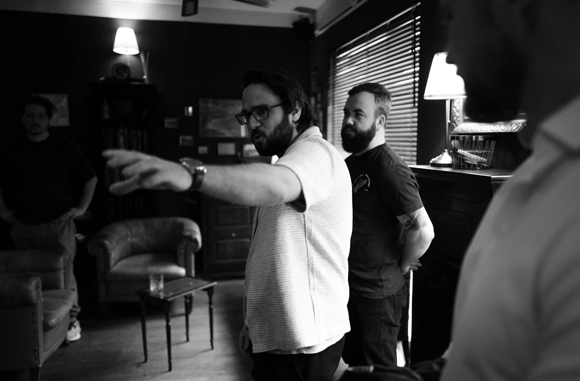 Regisseur Riccardo Lando und DP Kevin Schie bei der Arbeit.
