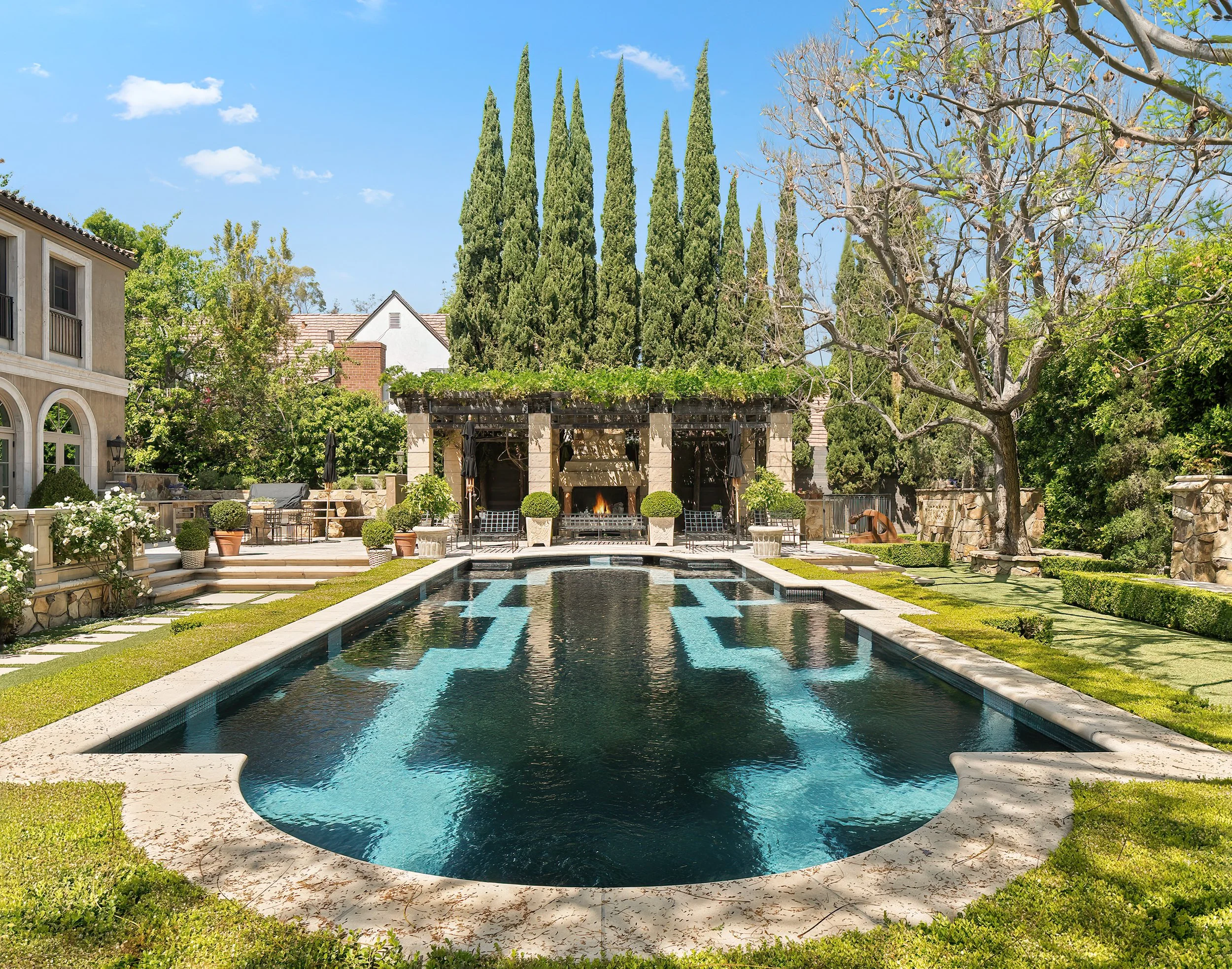 444 Bristol Avenue-38.jpg