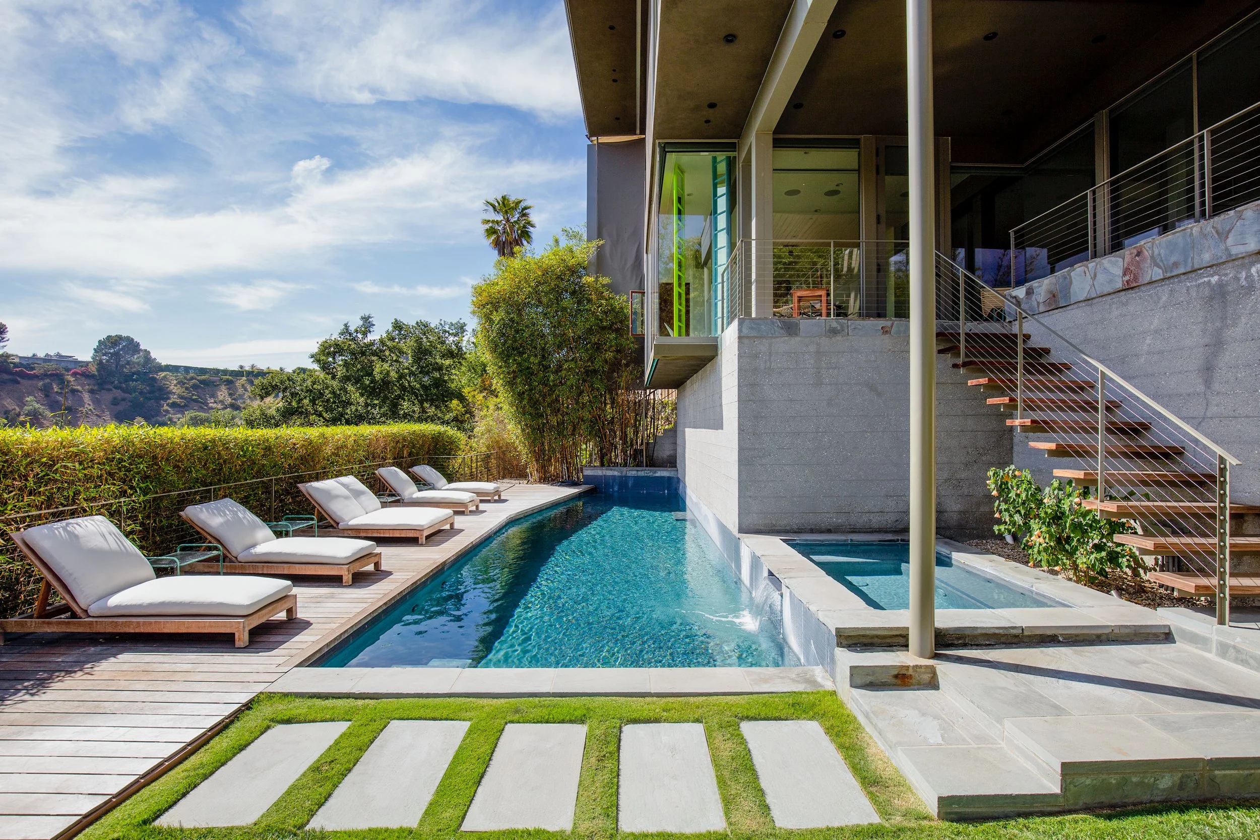 waynecrest-pool1.jpg