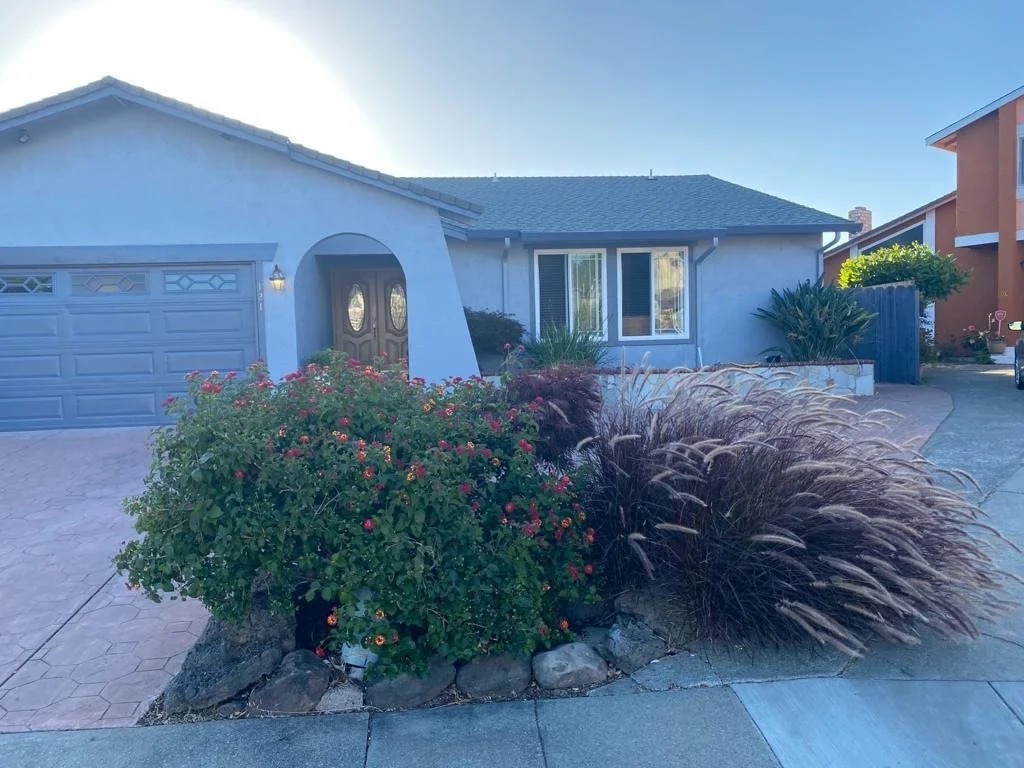 121 Mesquite Ct, Hercules, CA 94547