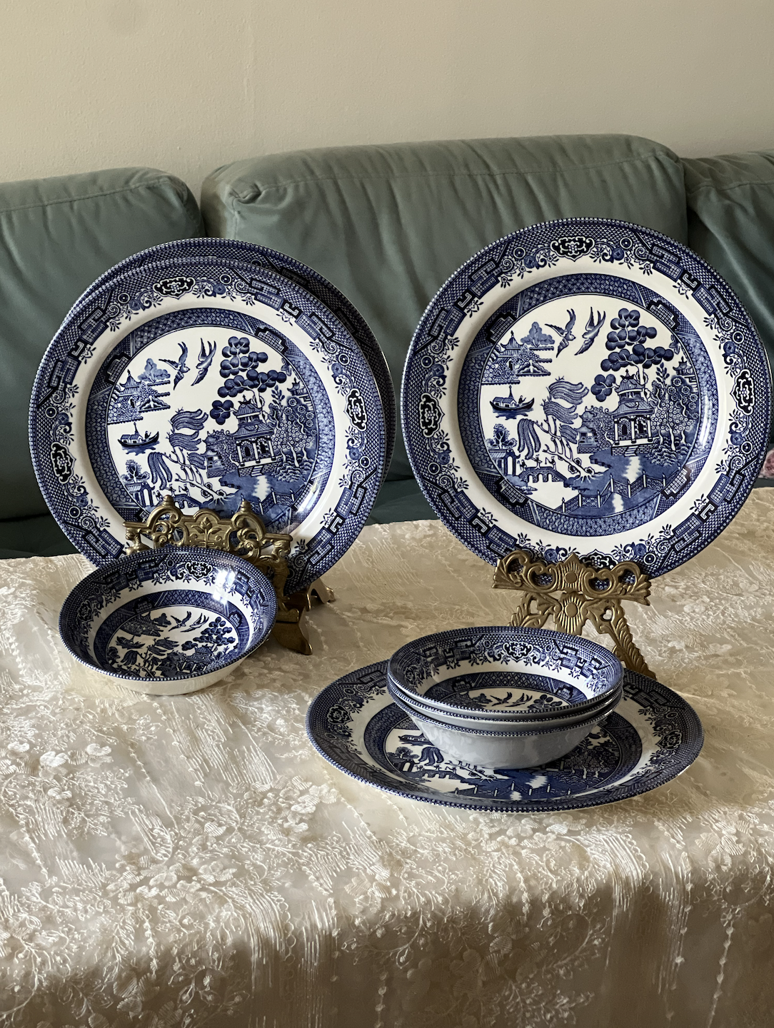 Vintage Churchill Blue Willow Dinnerware