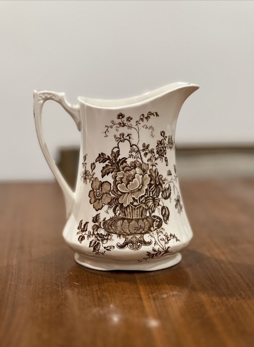 Alfred Meakin Charlotte Brown Transferware Pitcher