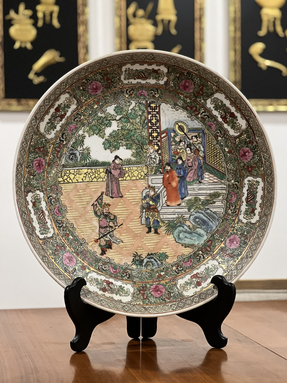 Rose Mandarin Charger