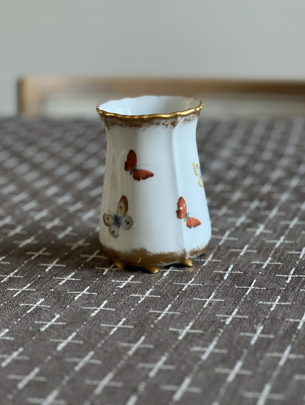 Butterfly Vase 5.png