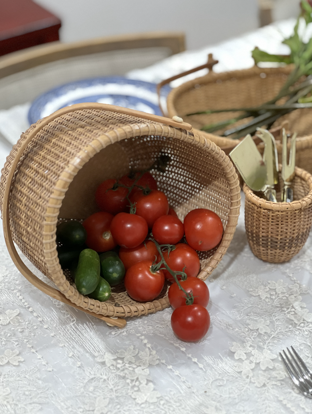 Nantucket Lightship Style Woven Baskets | Swing Handle