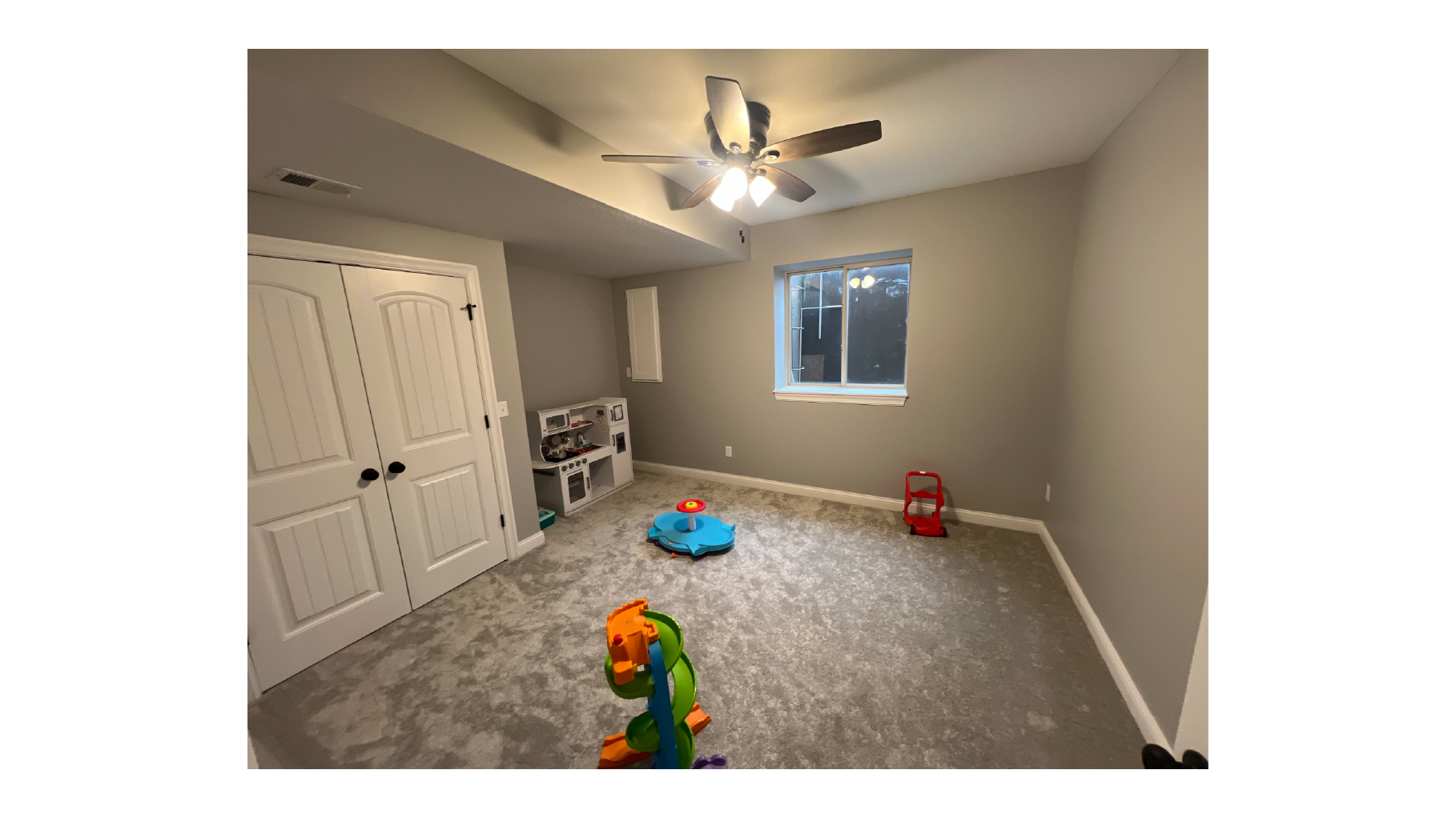 Lees Summit Basement Finish24.webp