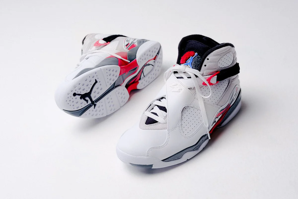 Jordan Retro 8 " Bugs Bunny"