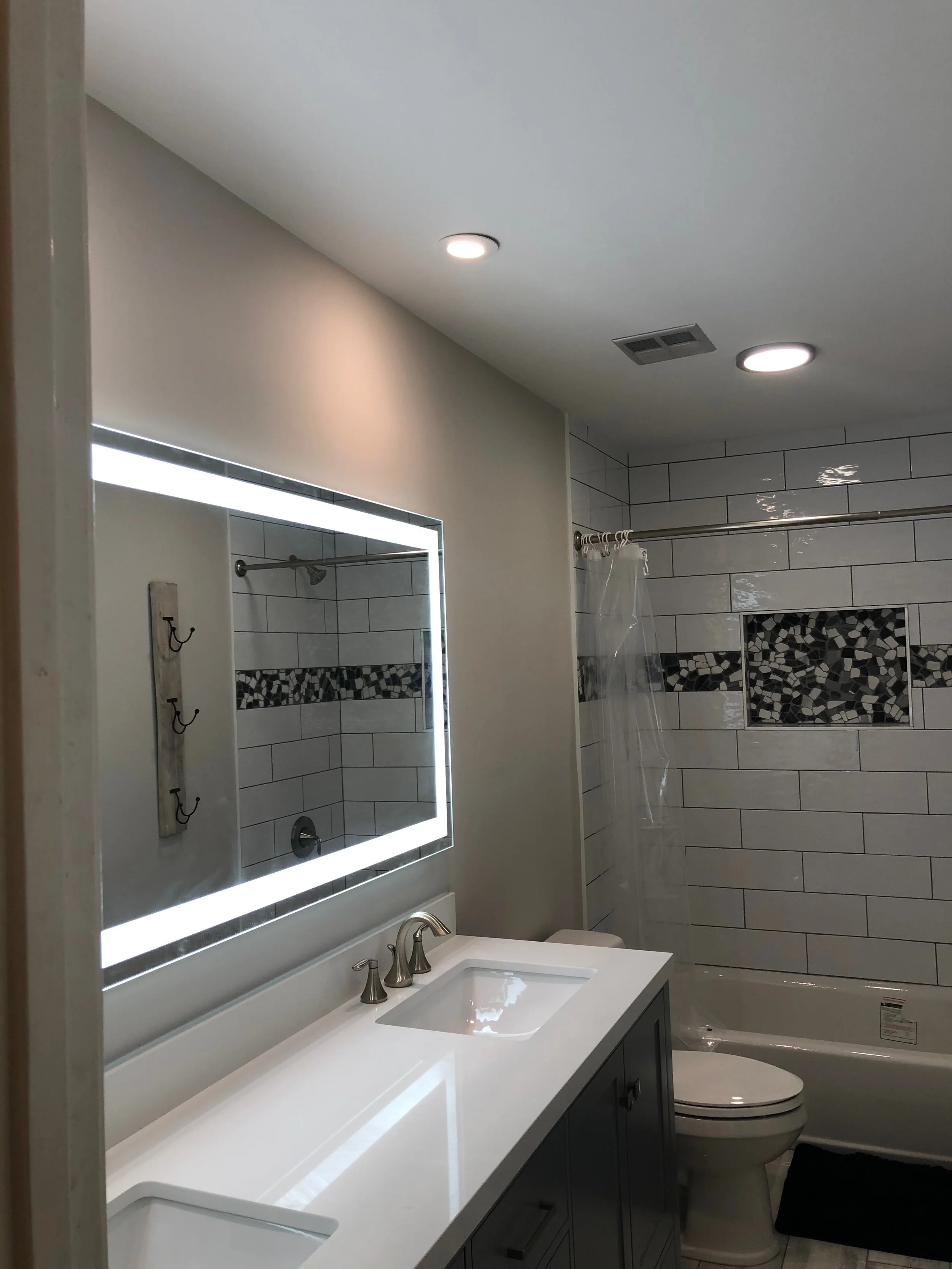 Bathroom Remodel_Fairfax_Lighted Mirror.jpeg