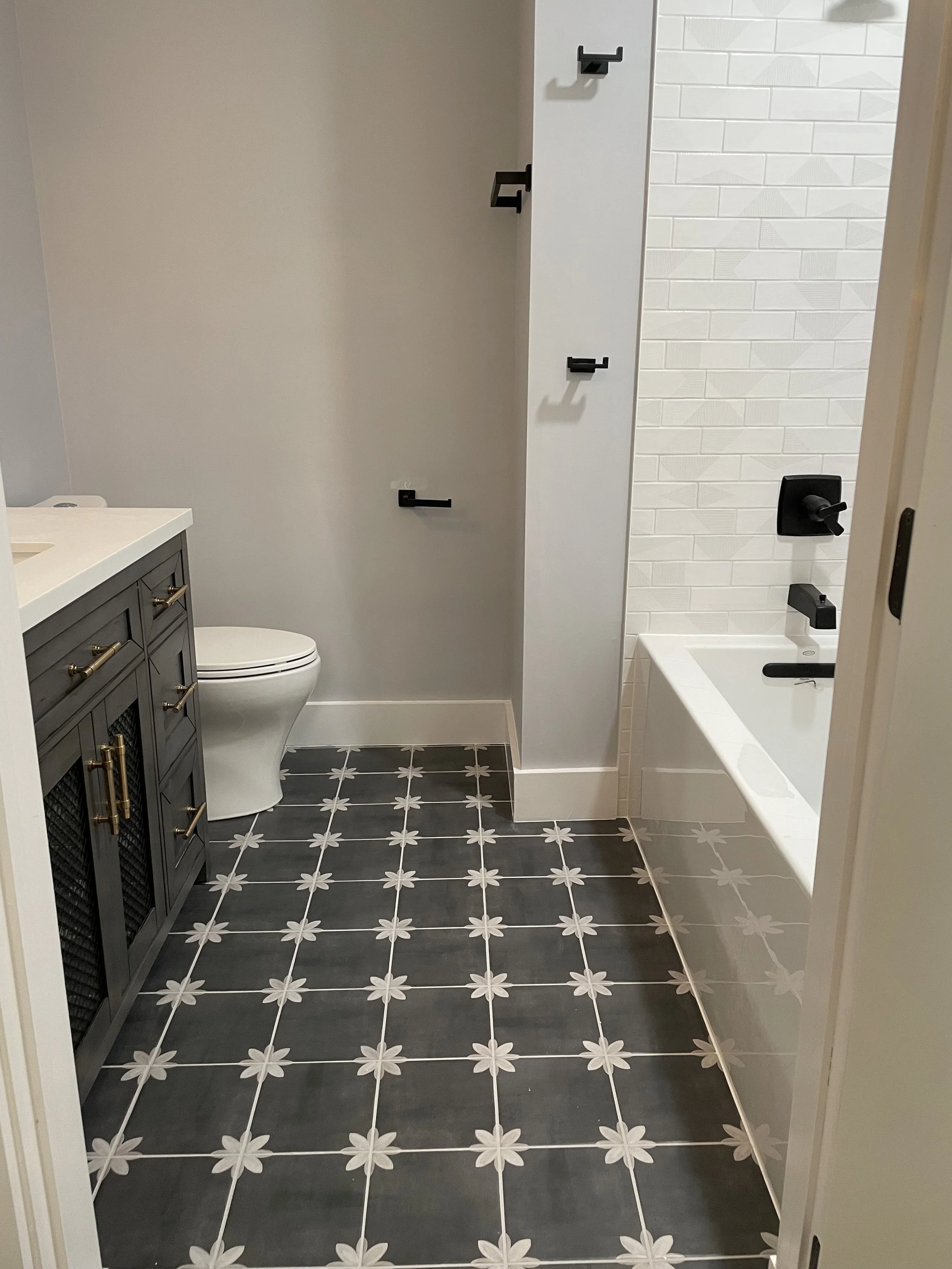 Bathroom Remodel_Falls Church_C1.jpeg