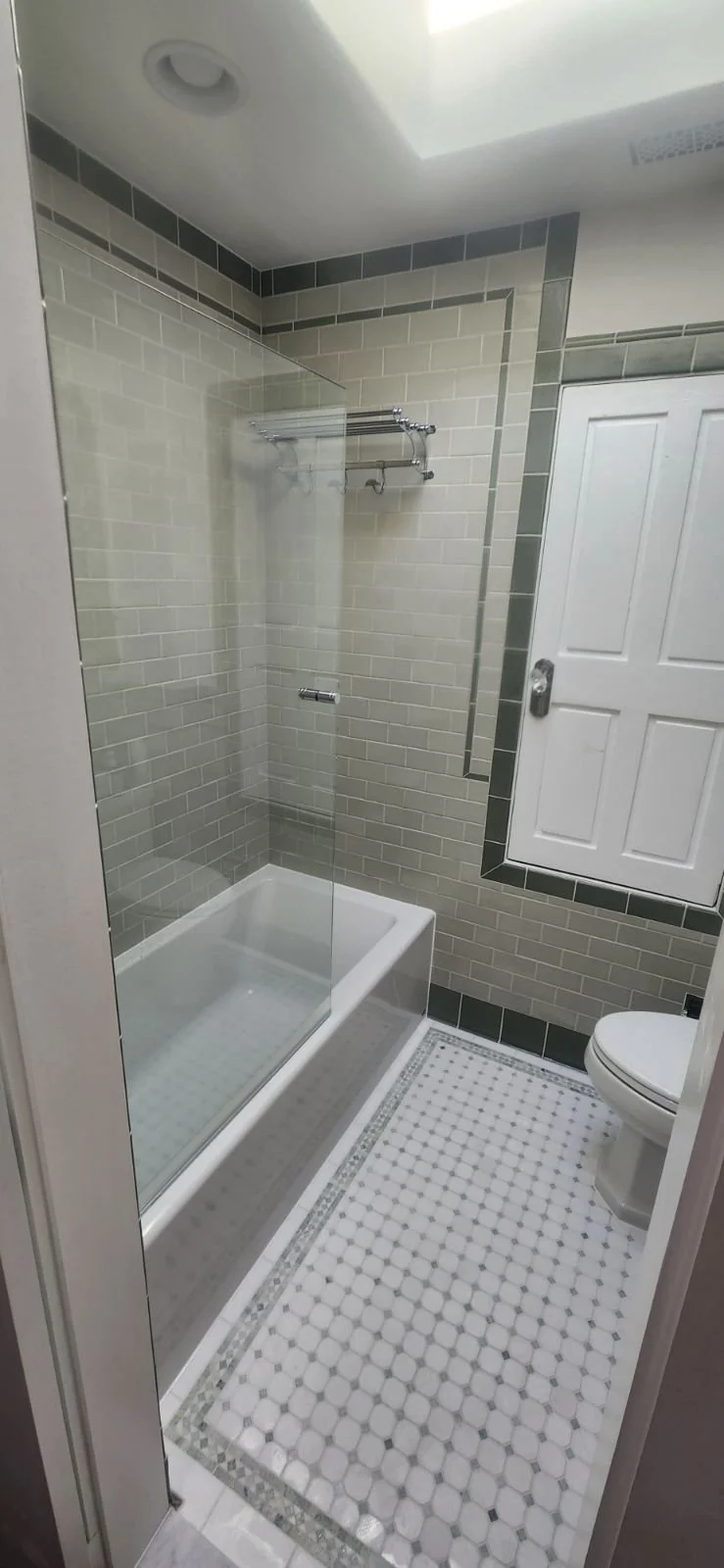 Bathroom Remodel_Alexandria_A2.jpg