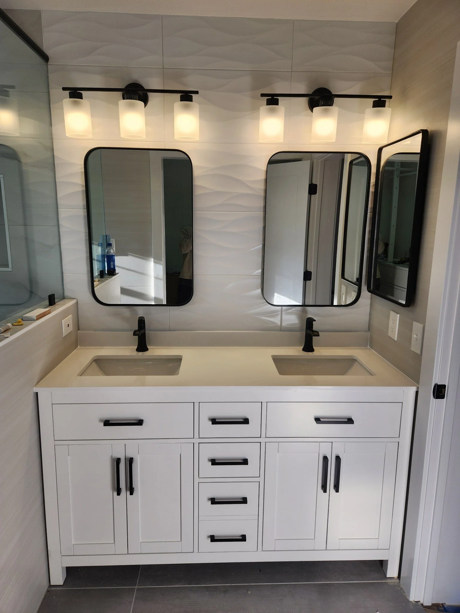 Bathroom Remodel_Falls Church_E1.jpg