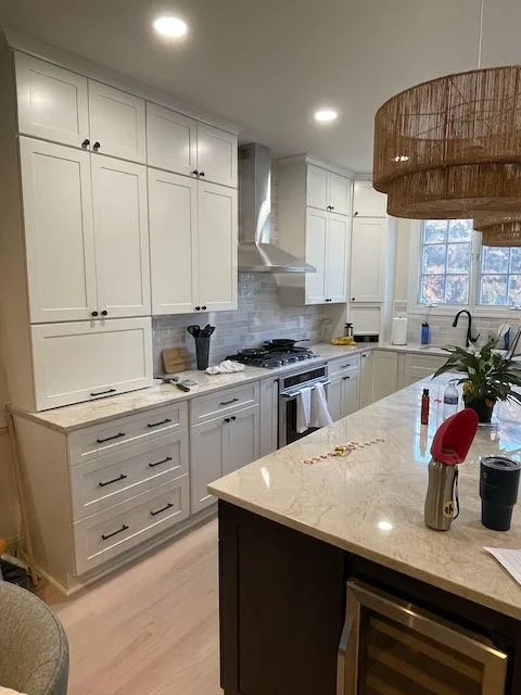 Traditional Transitional Kitchen Remodel by L&R Contractors project photo
