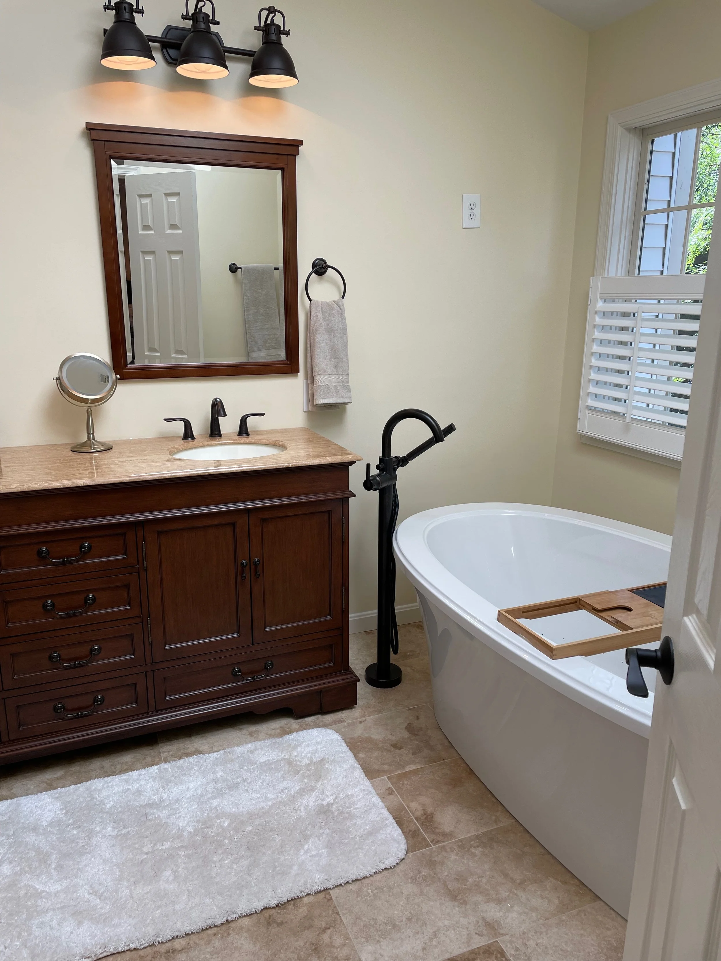 Bathroom Remodel_Fairfax_Burke 1_Jetted Tub.jpeg