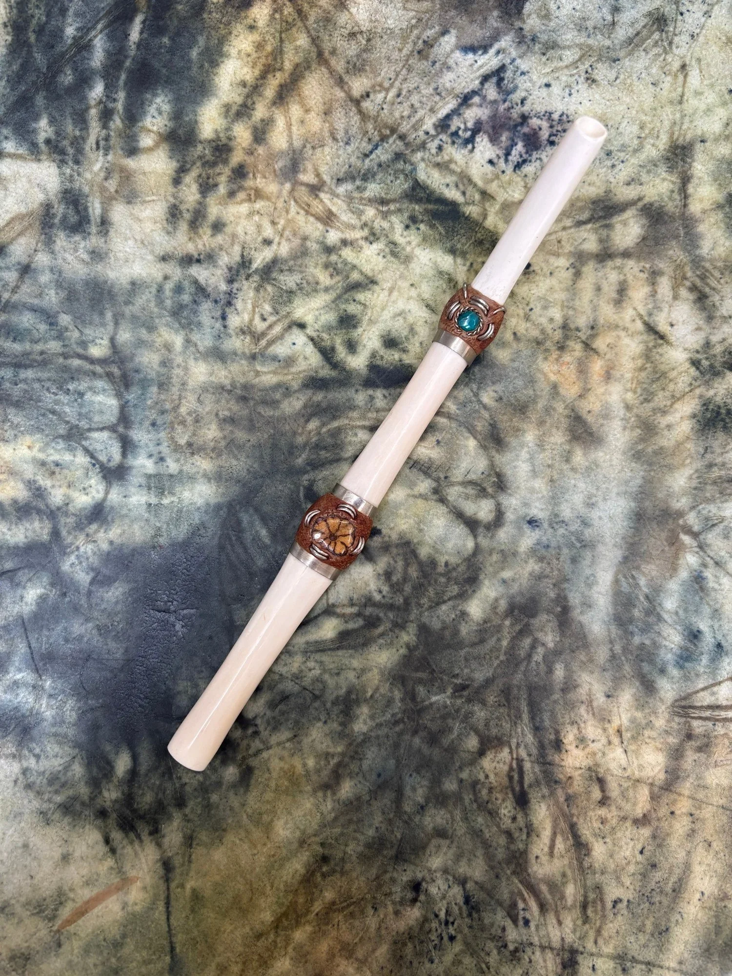 Straight Bone Tepi with Turquoise