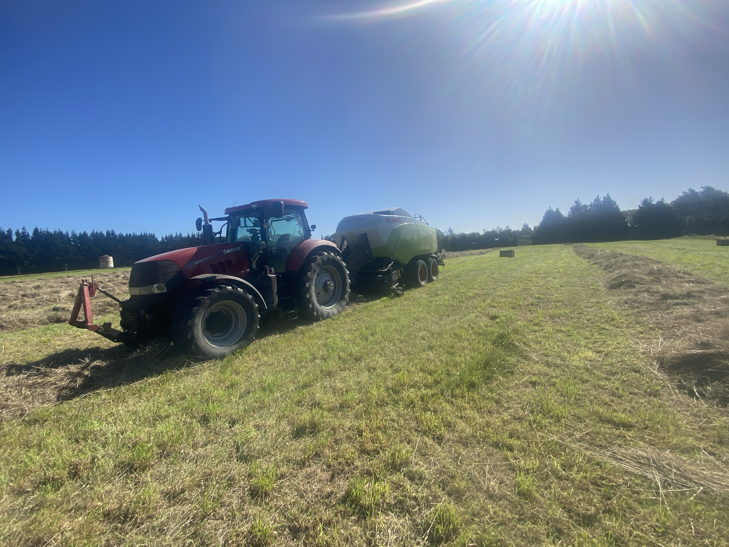 puma and 5300 RC claas quadrant baling hay