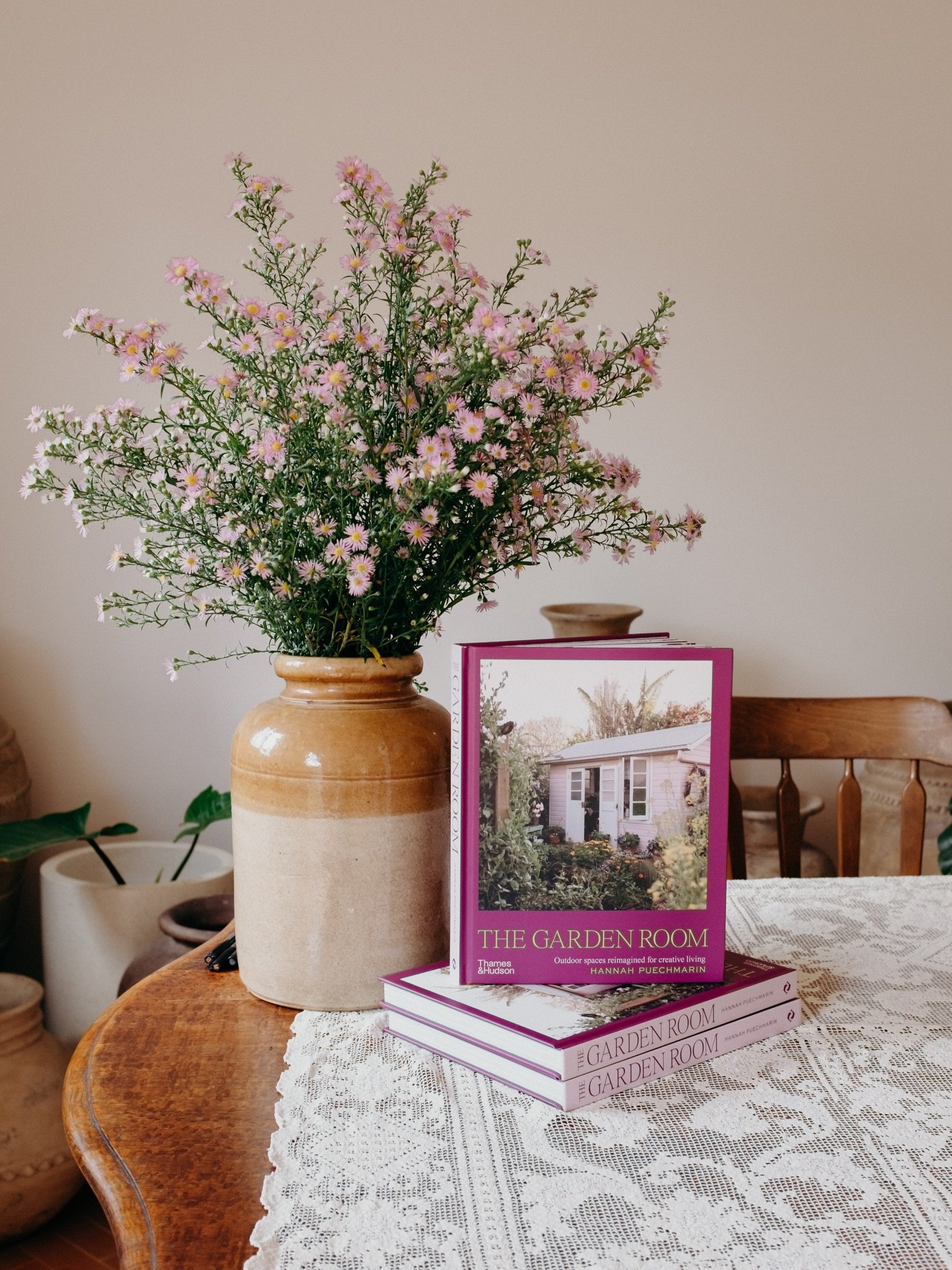 I am so proud of my dear friend, @hannahpuechmarin as she launches her debut book, The Garden Room with @thamesandhudsonau. 🍃

It was a joy to celebrate Hannah yesterday at @jardinau with so many friends from across South East Queensland. Hannah&rsq