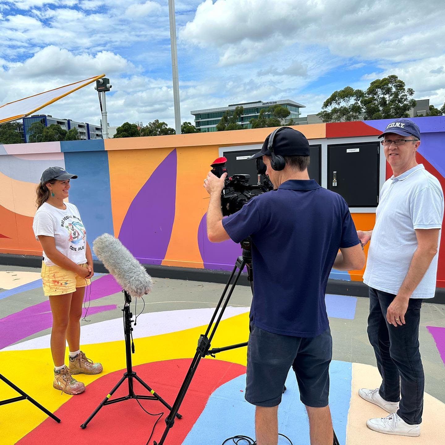 Behind the scenes at Bella Vista Pocket Park ! Can&rsquo;t wait to show you the final pics and videos. It&rsquo;s been such a mega milestone for muralisto and we&rsquo;re really happy and proud to see it come to completion 💕🙏🏽 a big thank you to t