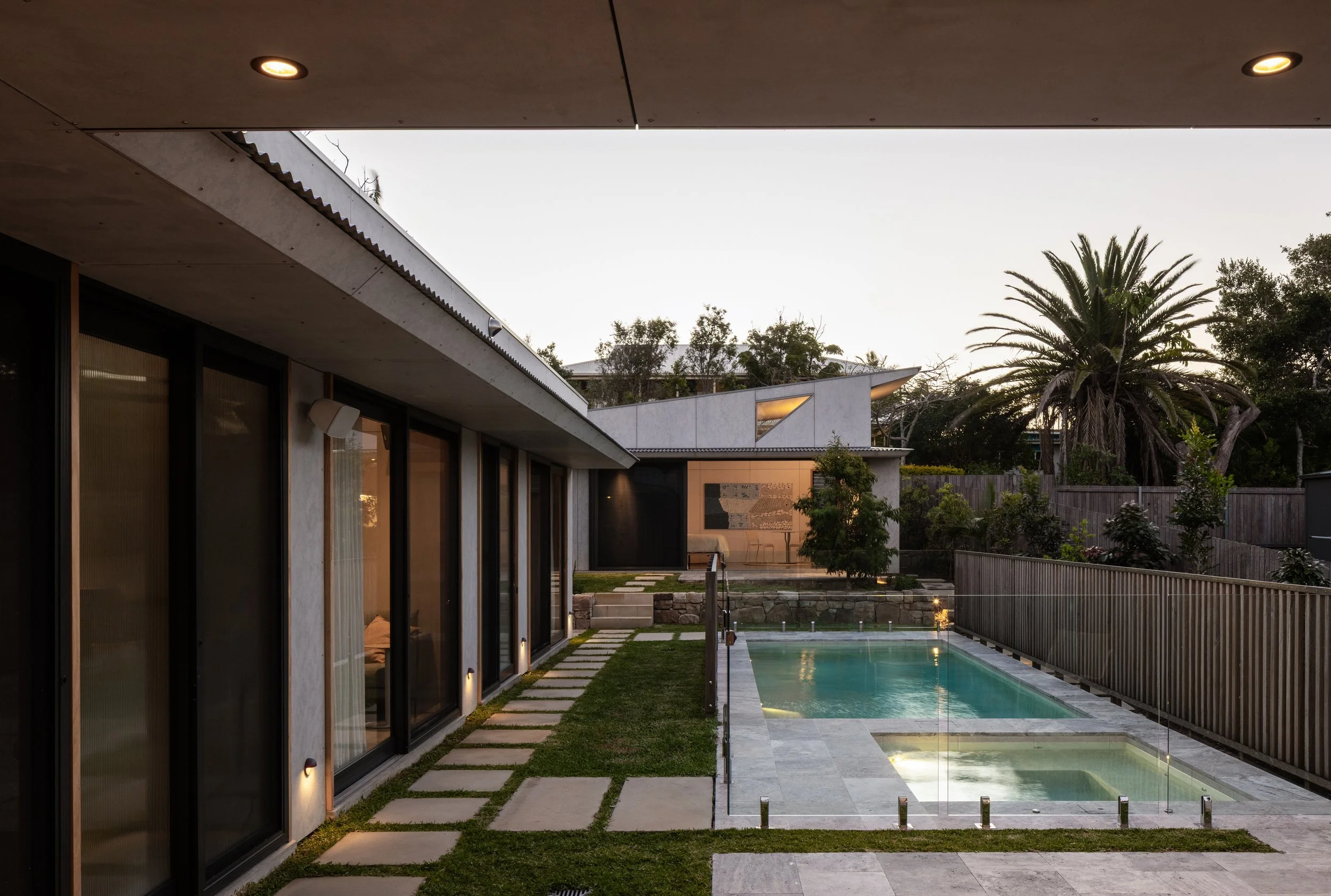 6_10521-resnew_Coastalhouse_WalknorthArchitects_SimonWhitbread.jpeg