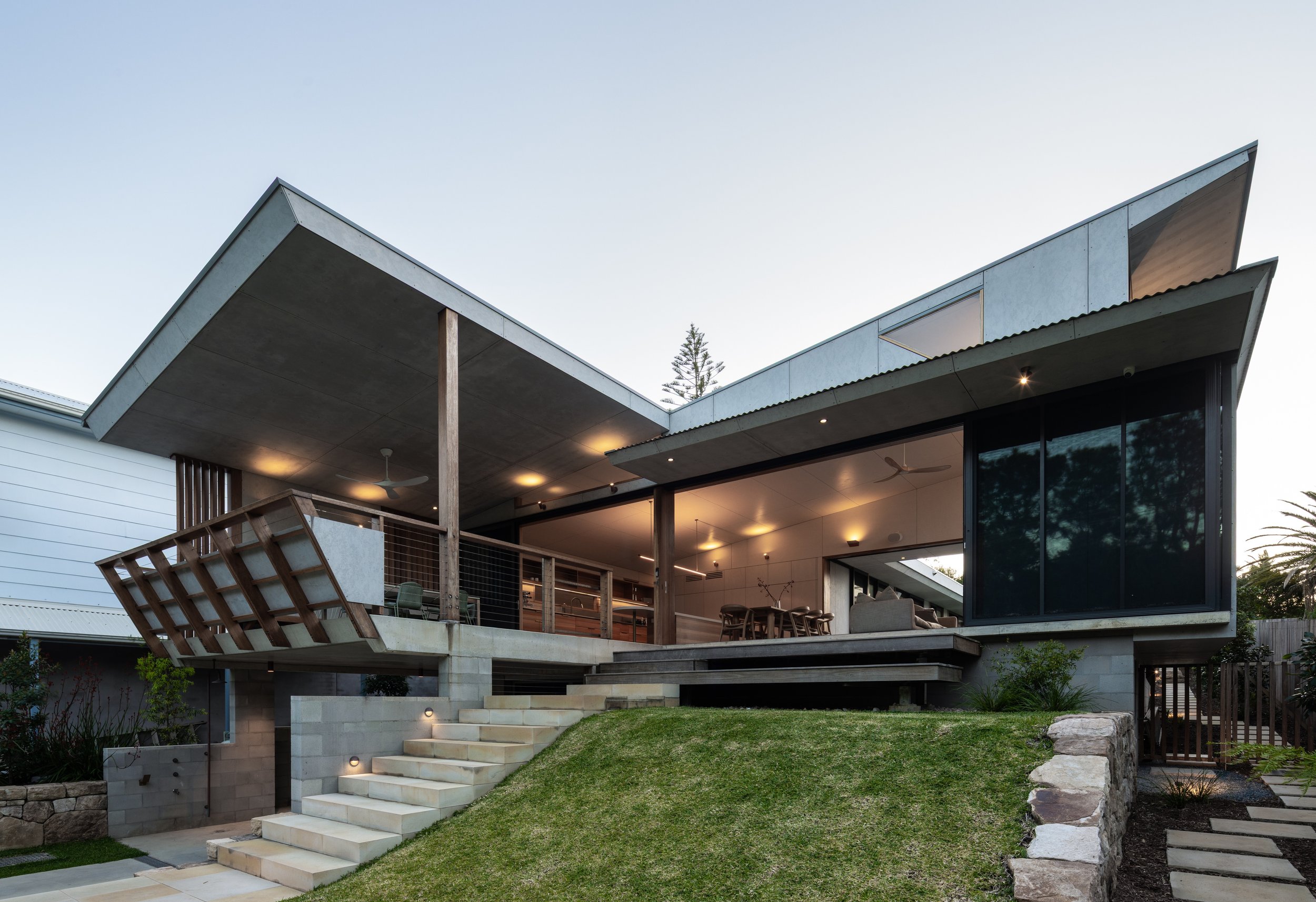 00_10521-resnew_Coastalhouse_WalknorthArchitects_SimonWhitbread.jpg