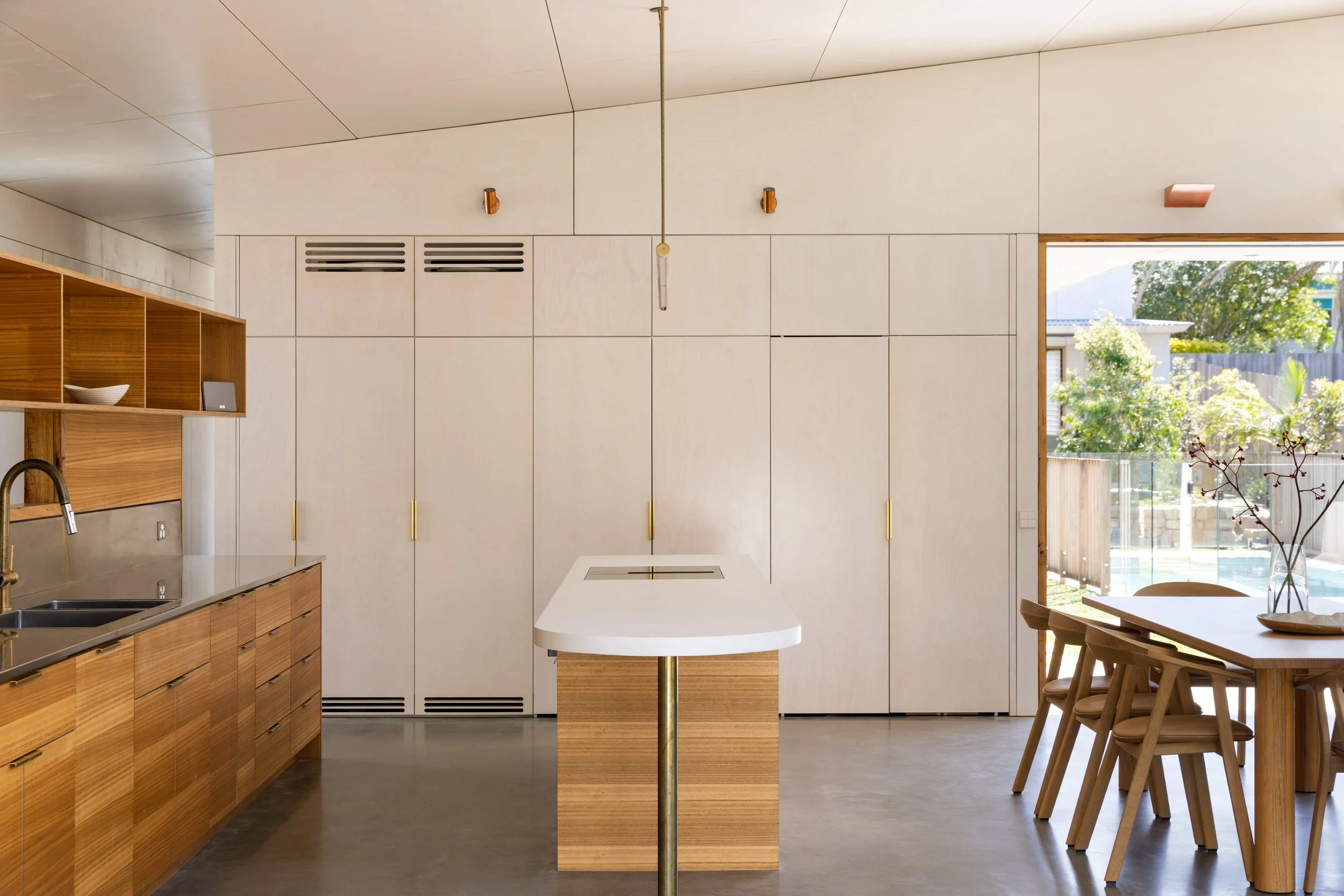 4_10521-resnew_Coastalhouse_WalknorthArchitects_SimonWhitbread.jpeg