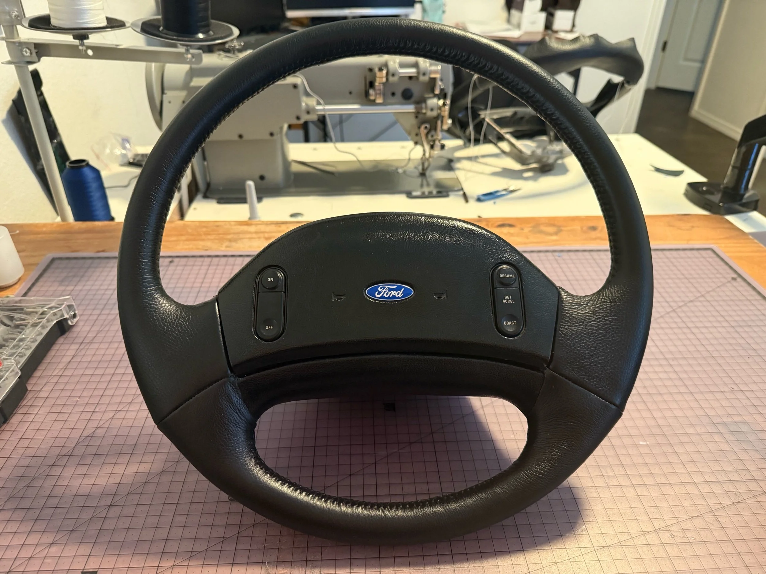 OBS F-250/350  2 Post Steering Wheel