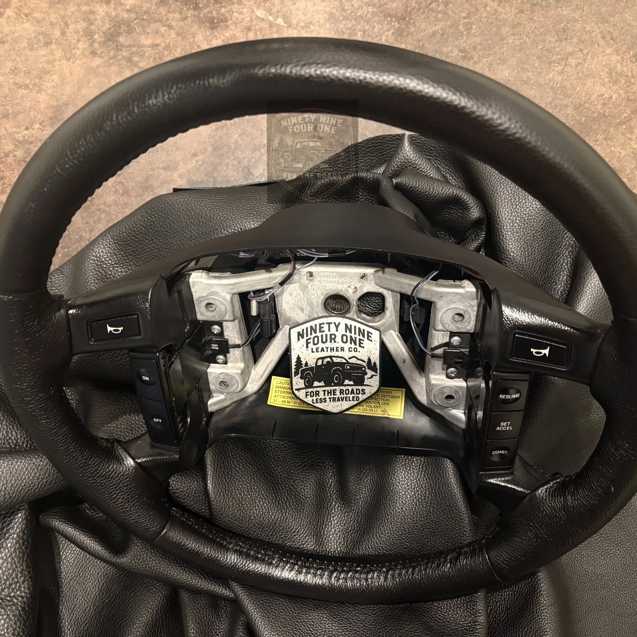 Recovered leather Steering wheel for 1992-1996-F250-leather-steering-wheel