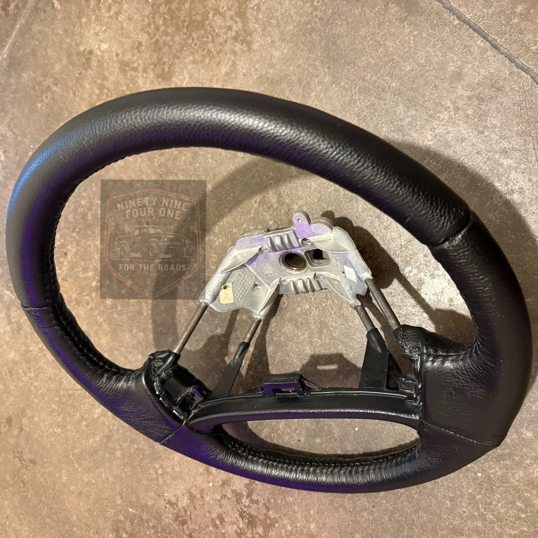Recovered leather Steering wheel for 1992-1996-F250-leather-steering-wheel