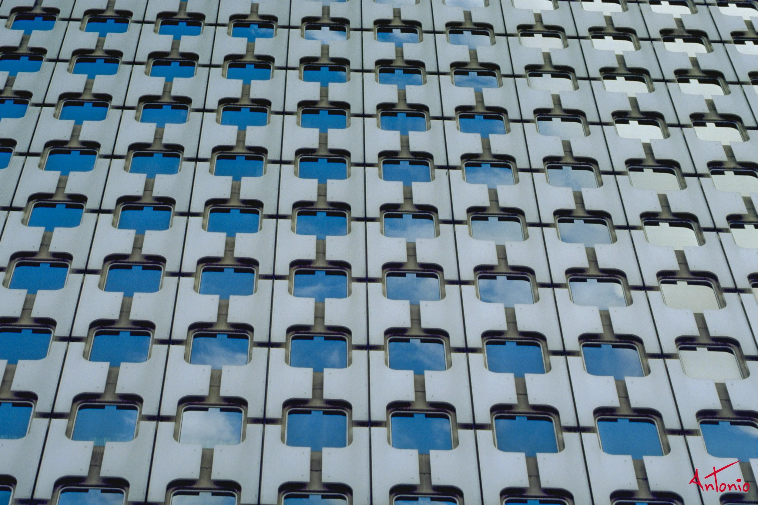 19980900_0159 Paris.jpg