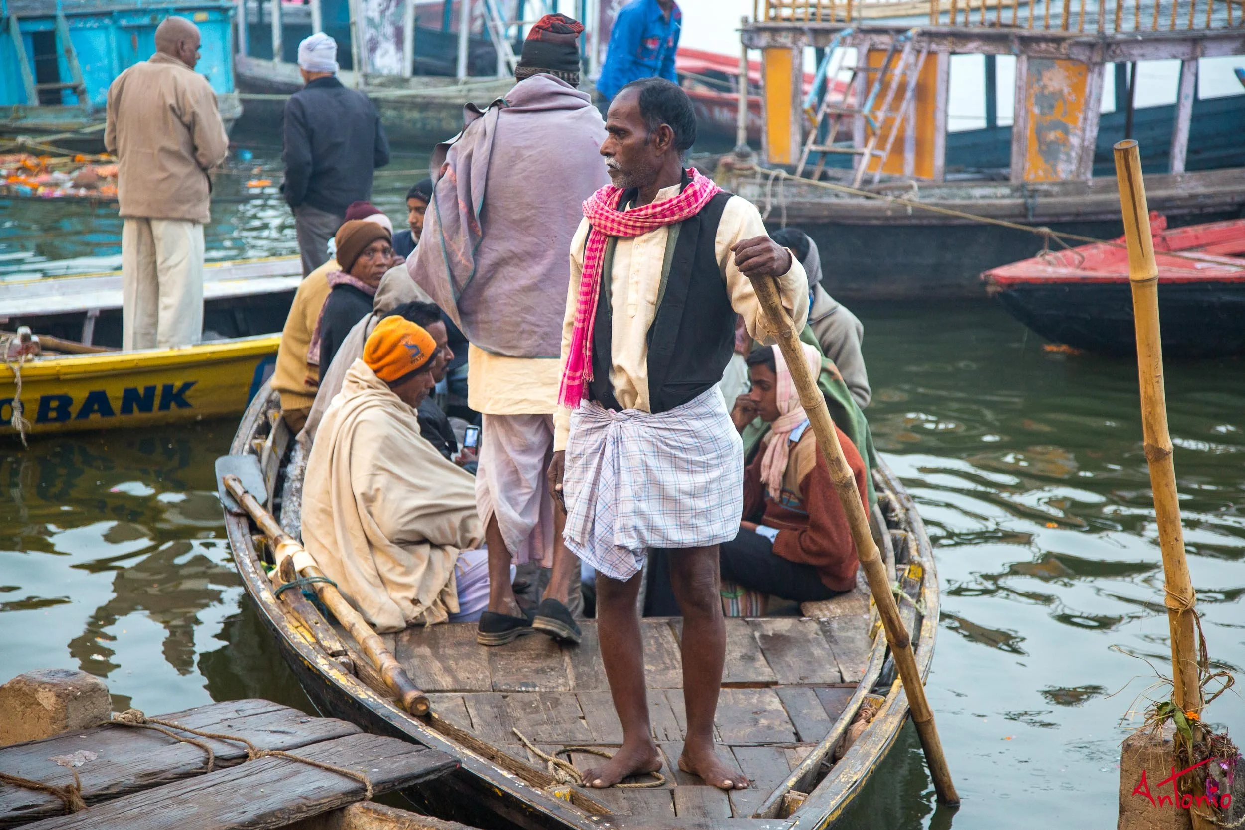 20121118_061831 Varanasi.jpg