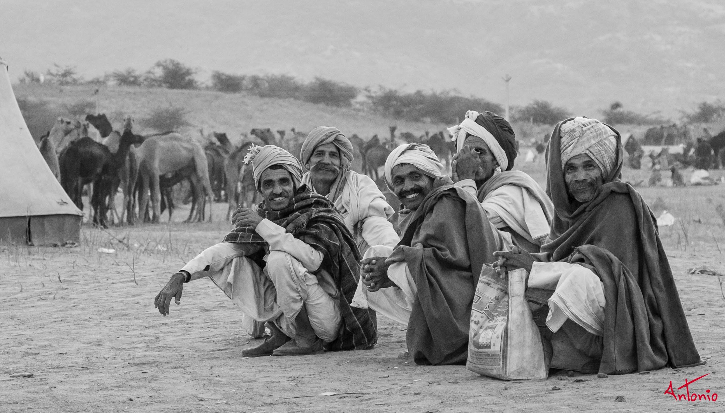 20121124_070419 Pushkar.jpg