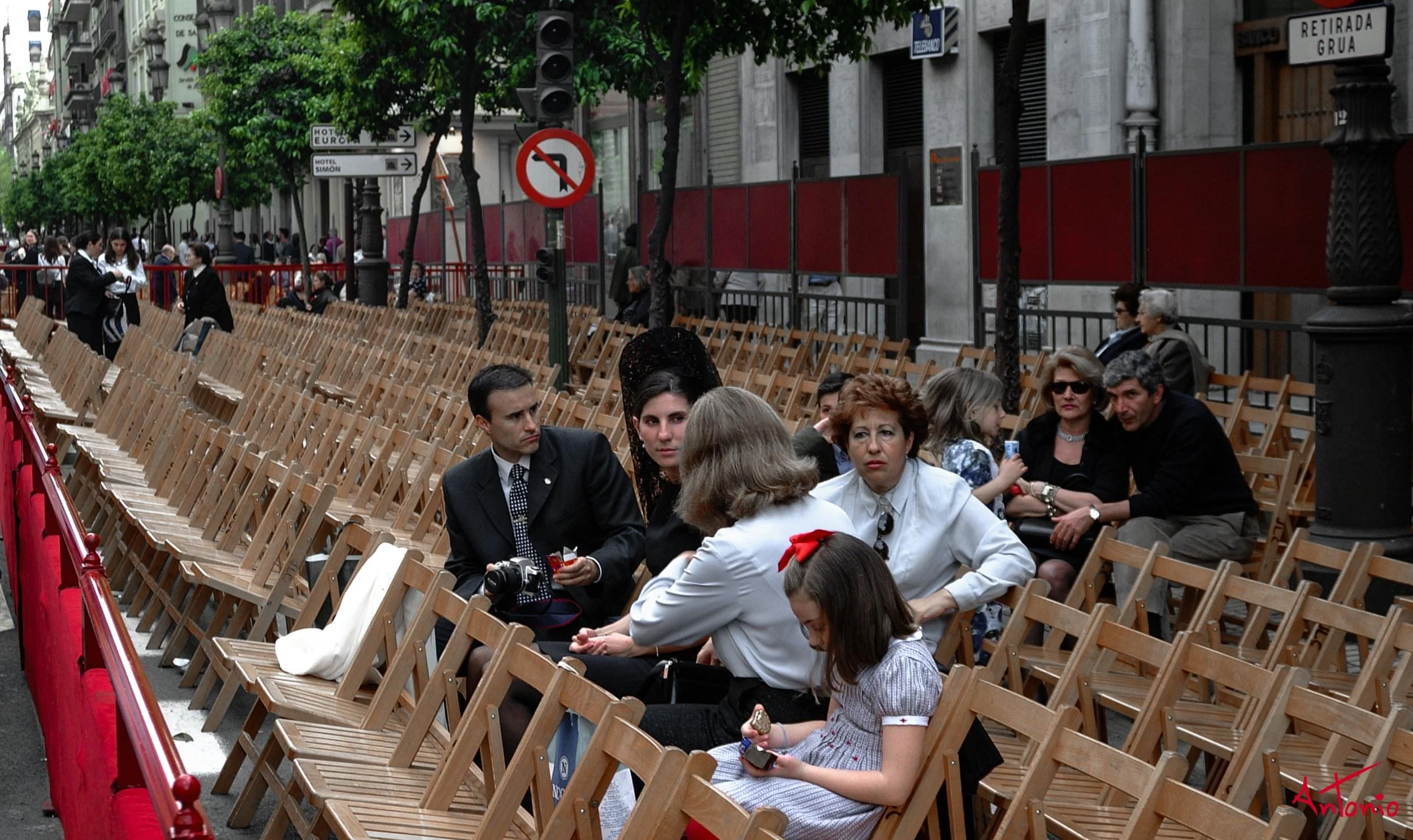 20020329_180750 Sevilla.jpg