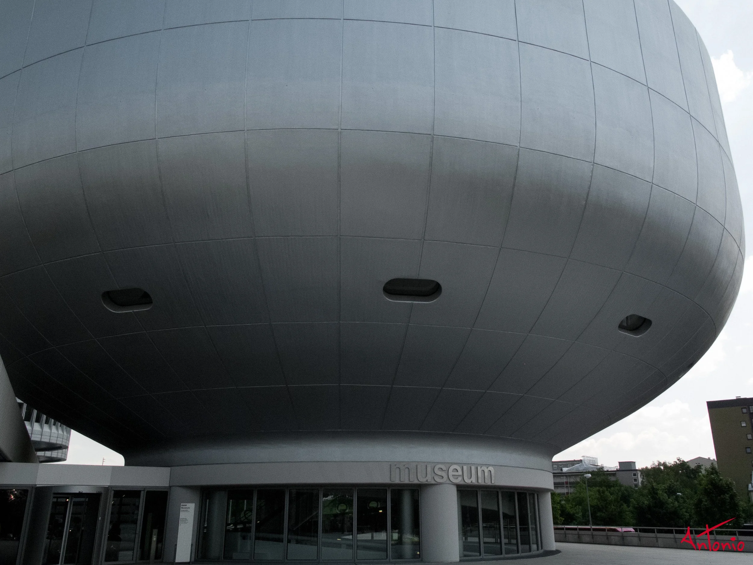 20100625_063345 Munich.jpg