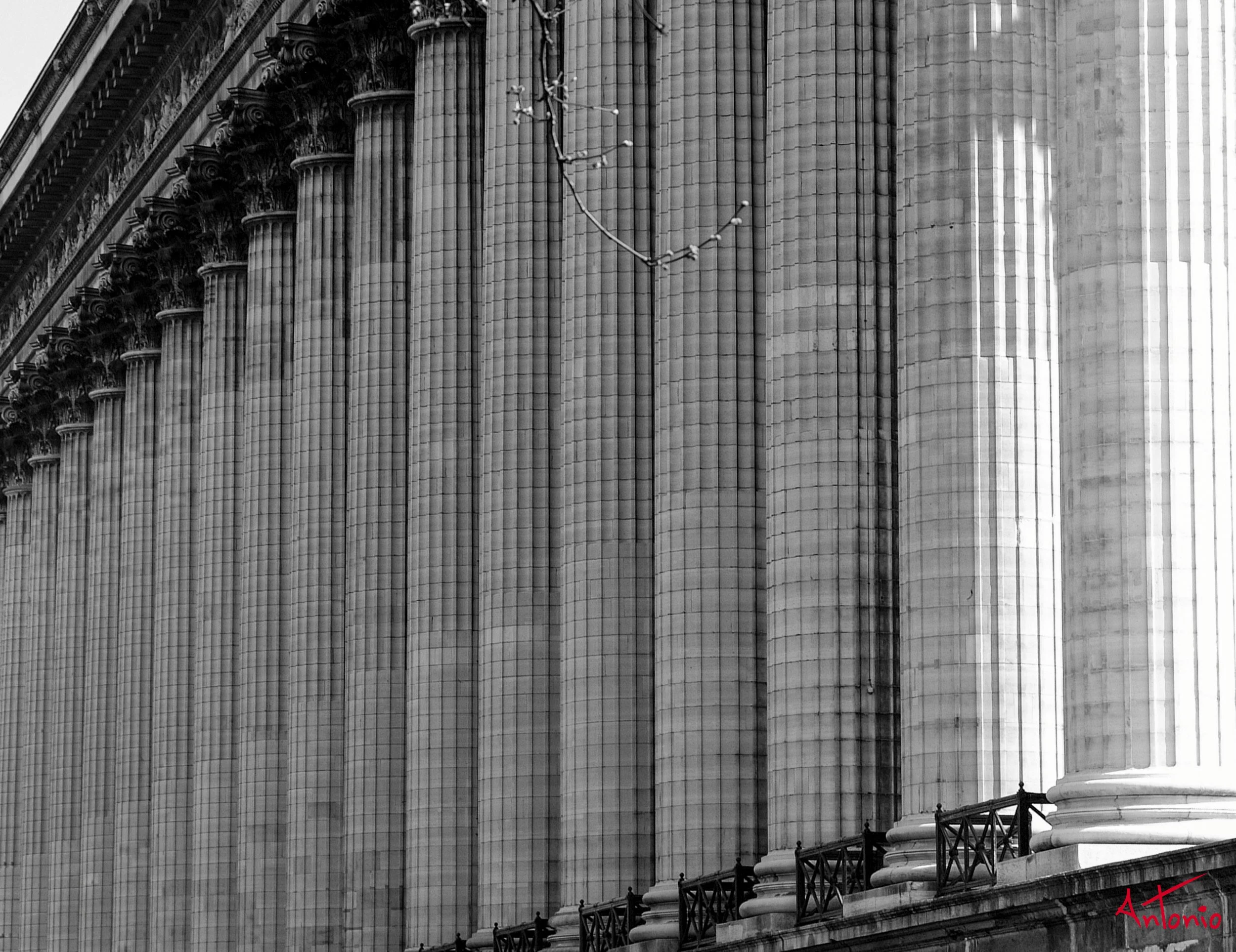 20020325_110656 París_Edit.jpg