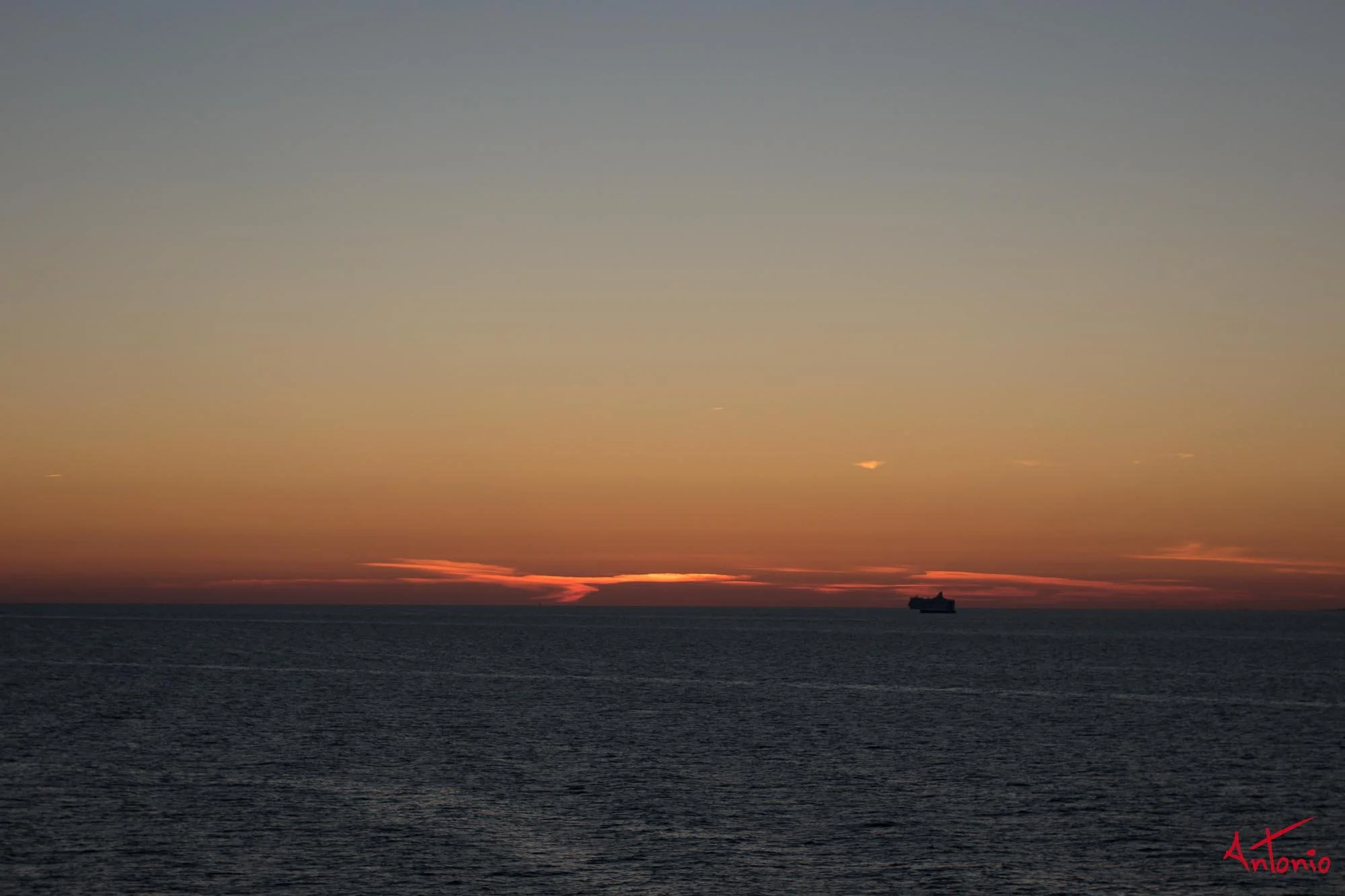 20130906_192415 SilverWhisper.jpg