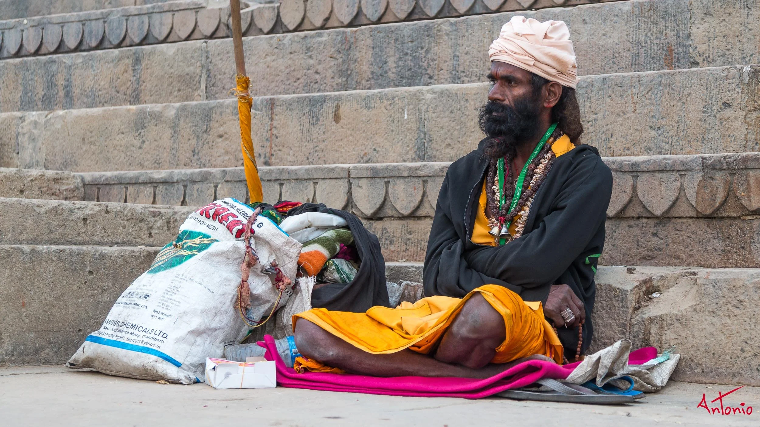 20121118_063055 Varanasi.jpg