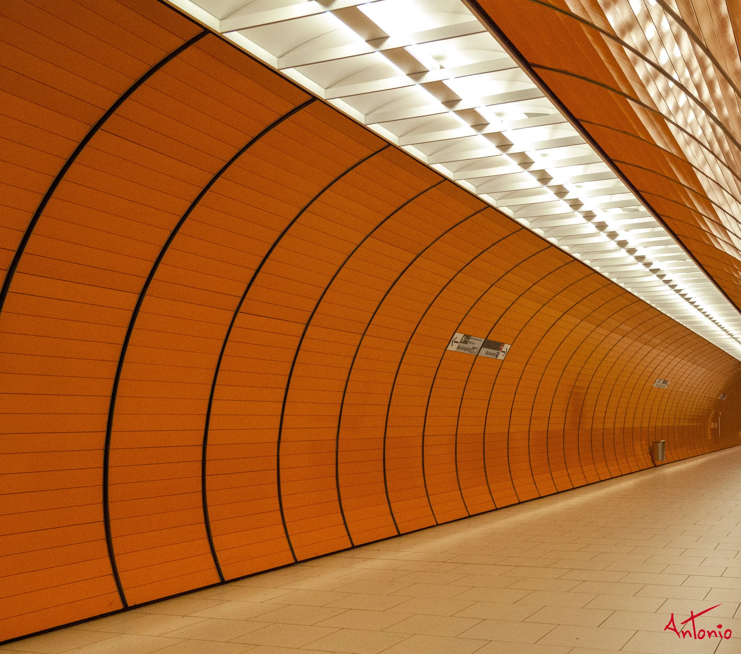 20100625_054154 Munich.jpg