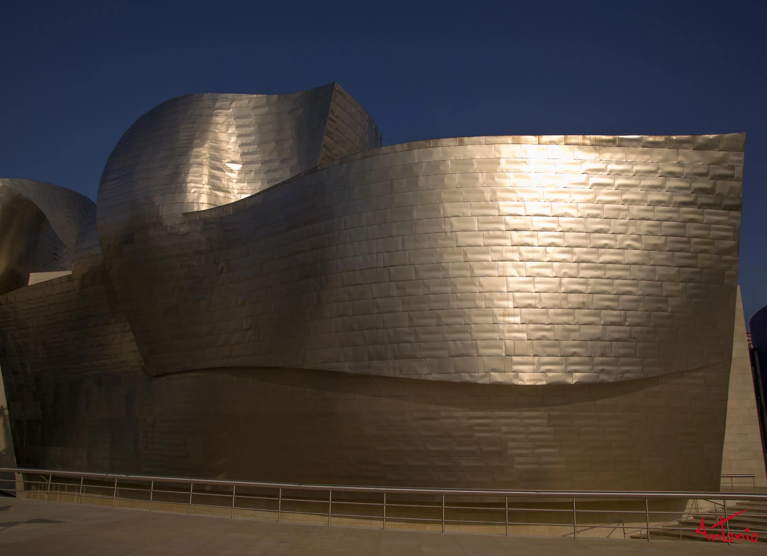 20050914_175712 Bilbao.jpg