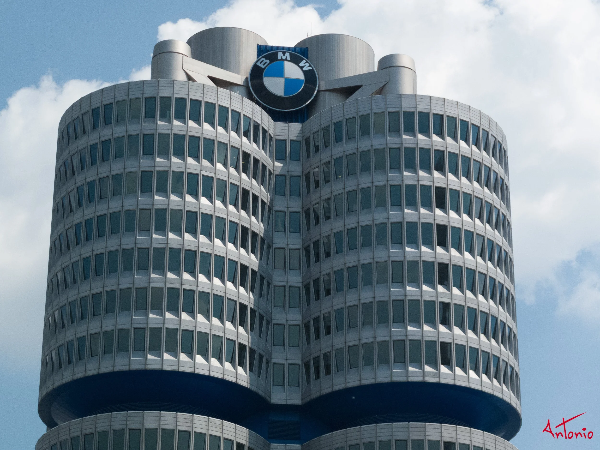 20100625_064535 Munich.jpg